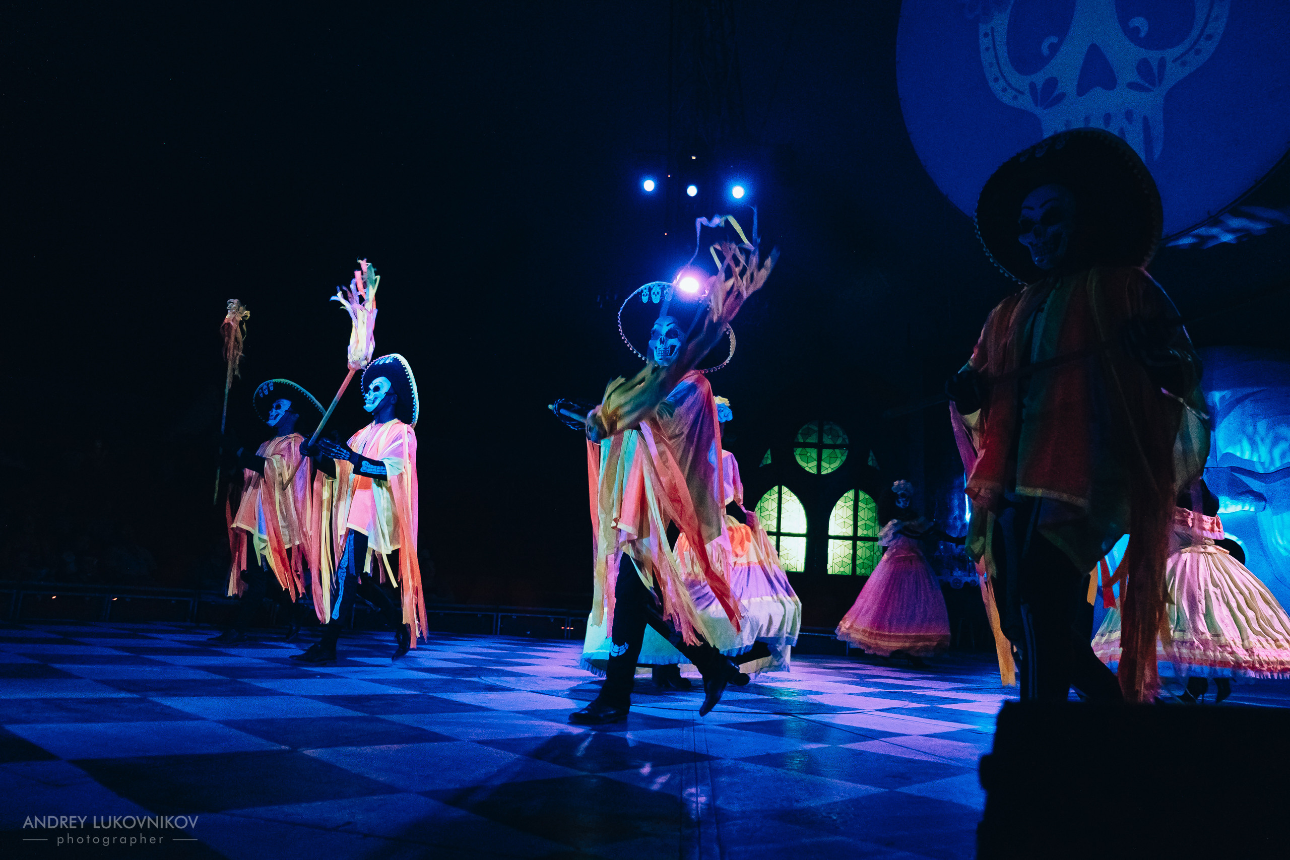 Репортаж с выступления цирка El Circo Encantado в Торревьехе — Фотограф в Аликанте и Торревьехе