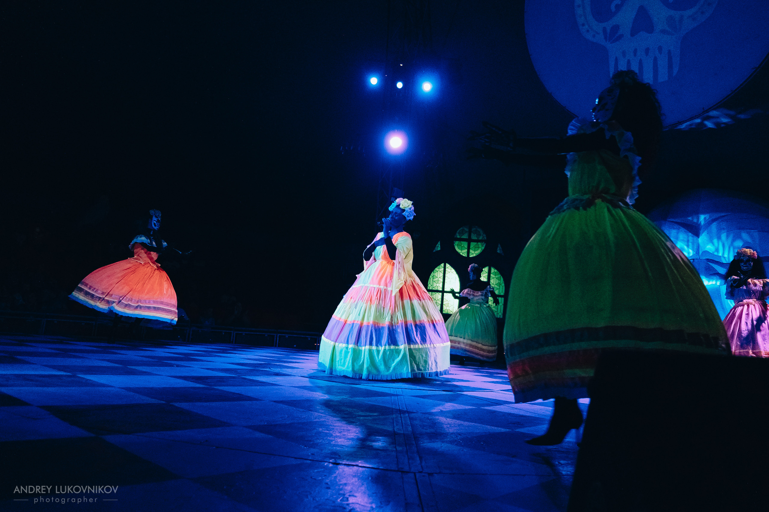 Репортаж с выступления цирка El Circo Encantado в Торревьехе — Фотограф в Аликанте и Торревьехе