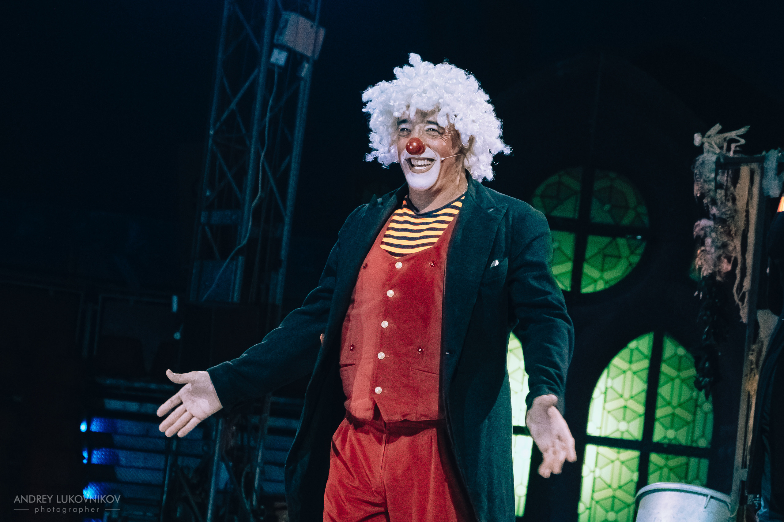 Репортаж с выступления цирка El Circo Encantado в Торревьехе — Фотограф в Аликанте и Торревьехе