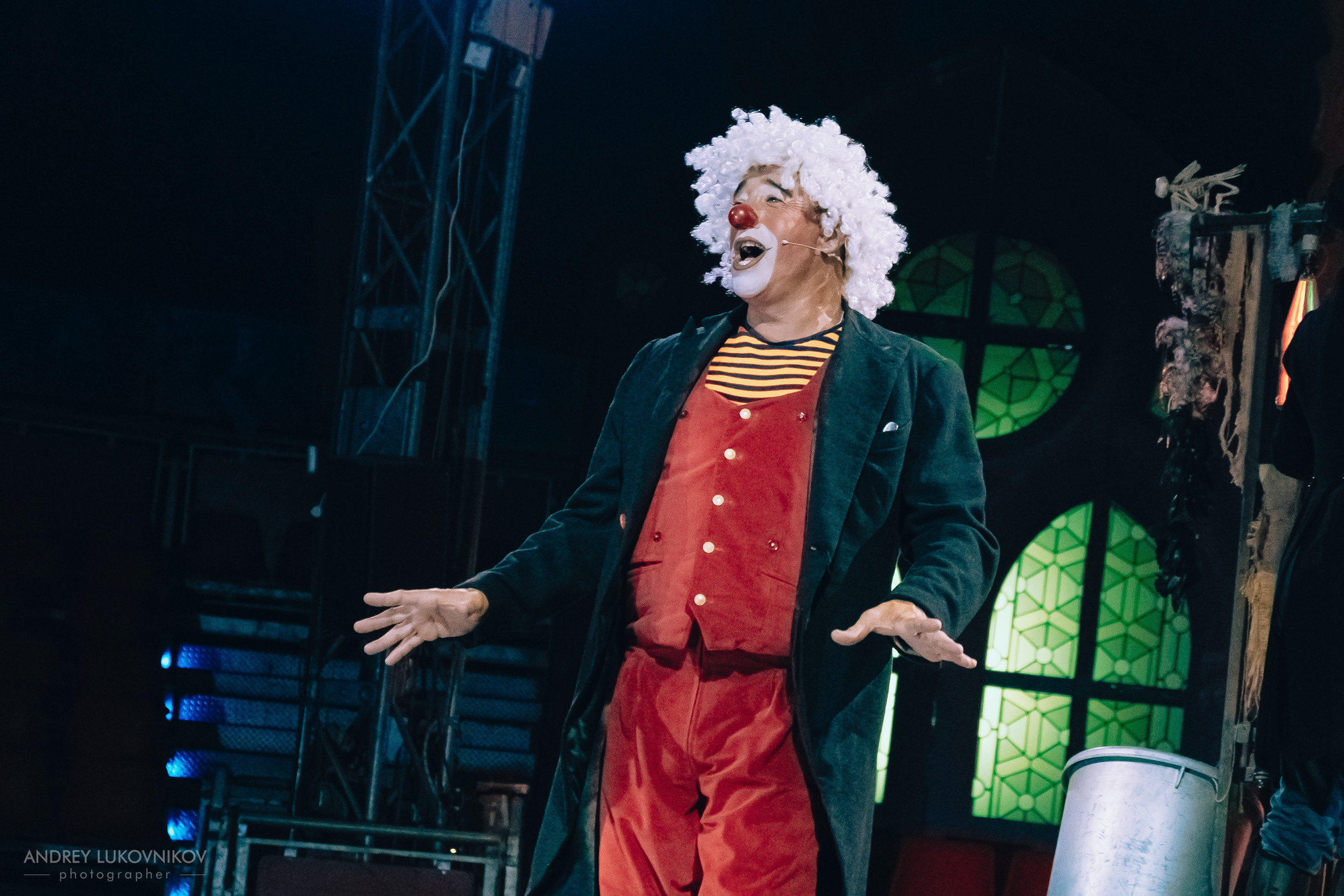 Репортаж с выступления цирка El Circo Encantado в Торревьехе — Фотограф в Аликанте и Торревьехе