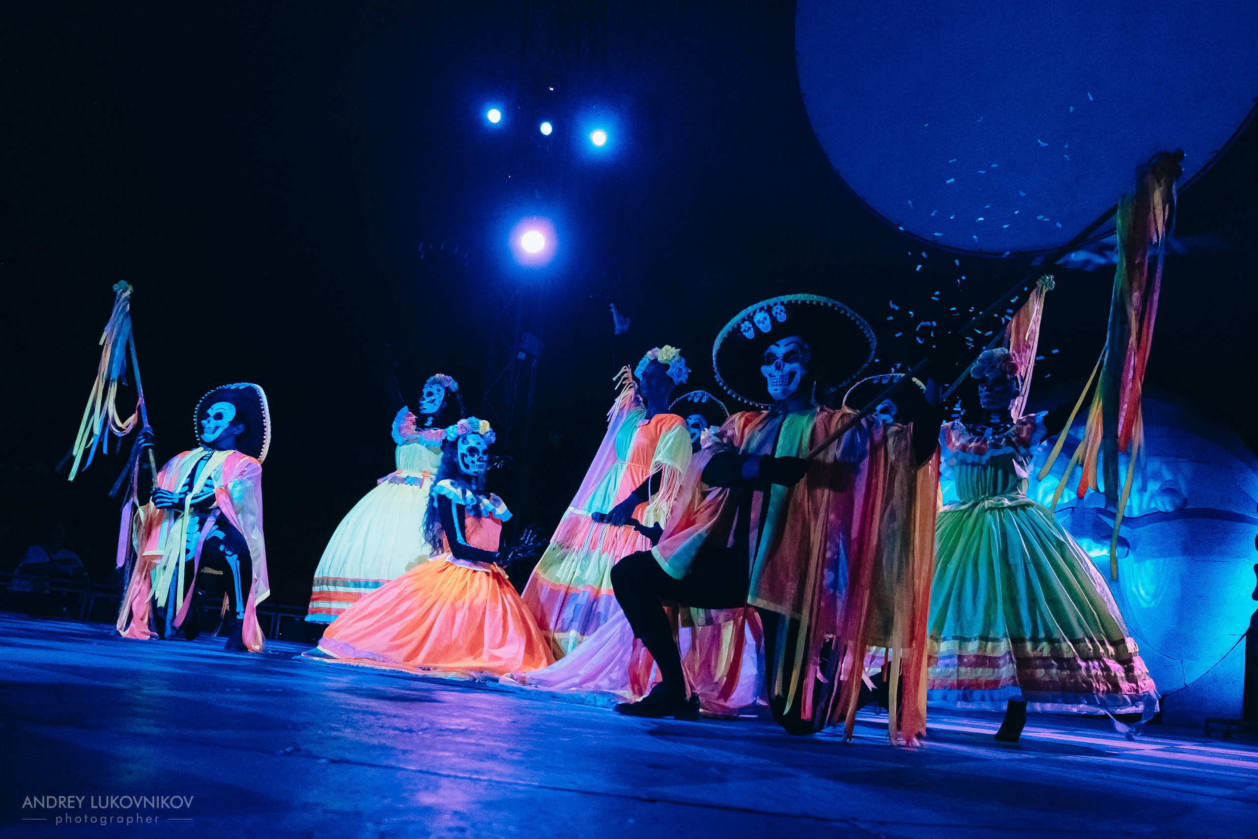 Репортаж с выступления цирка El Circo Encantado в Торревьехе — Фотограф в Аликанте и Торревьехе