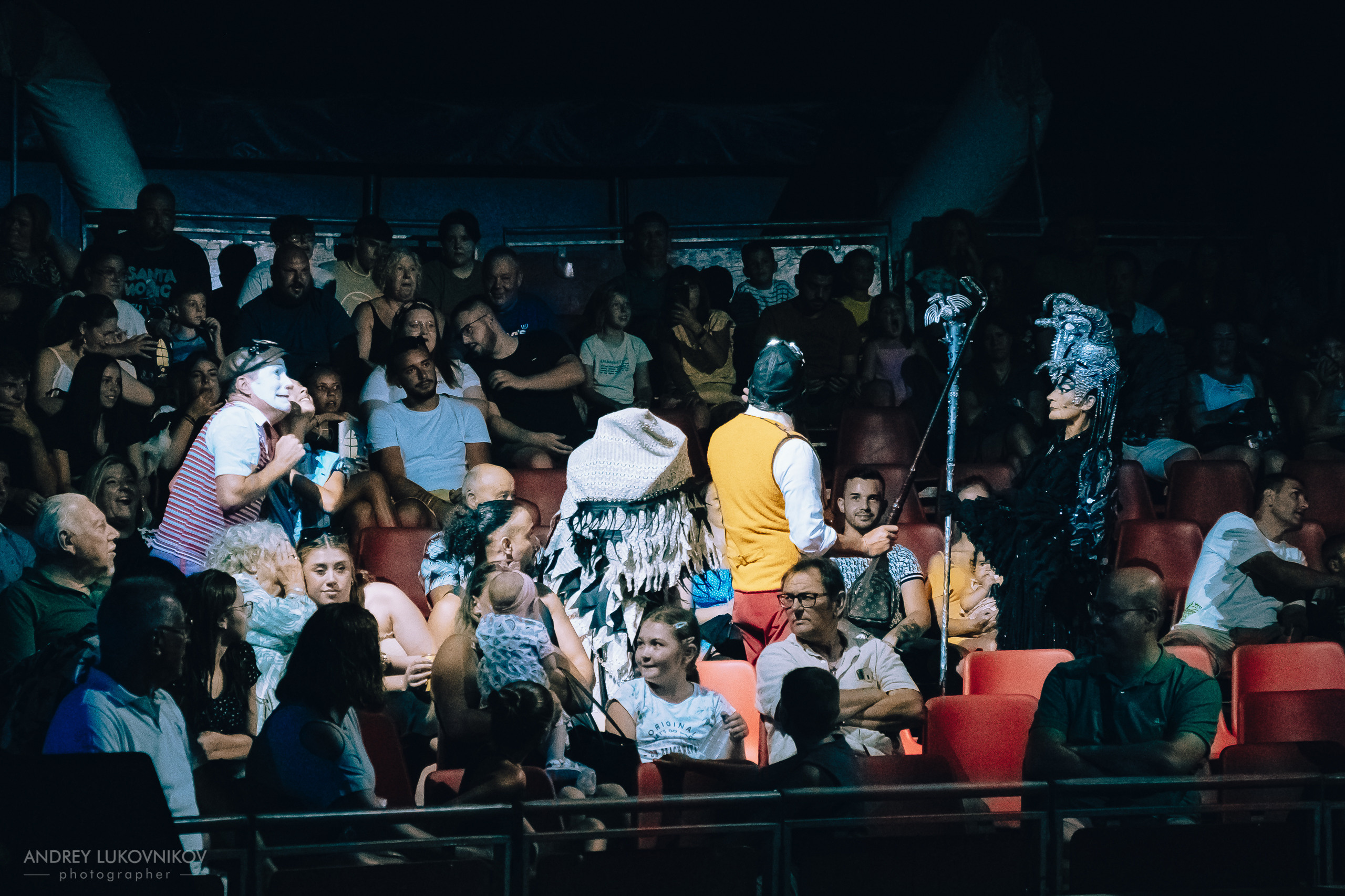 Репортаж с выступления цирка El Circo Encantado в Торревьехе — Фотограф в Аликанте и Торревьехе