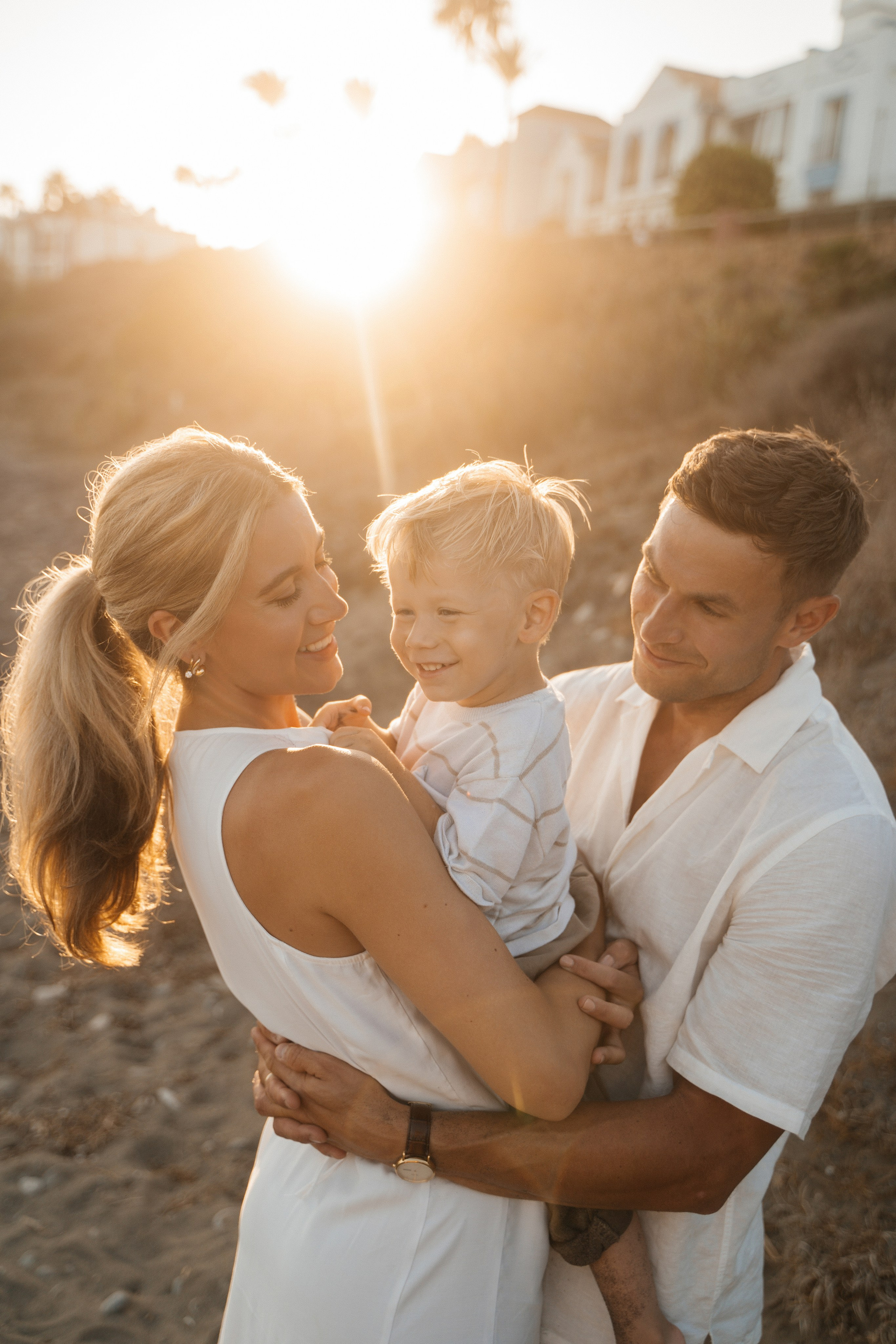 Family photoshoot on the beach