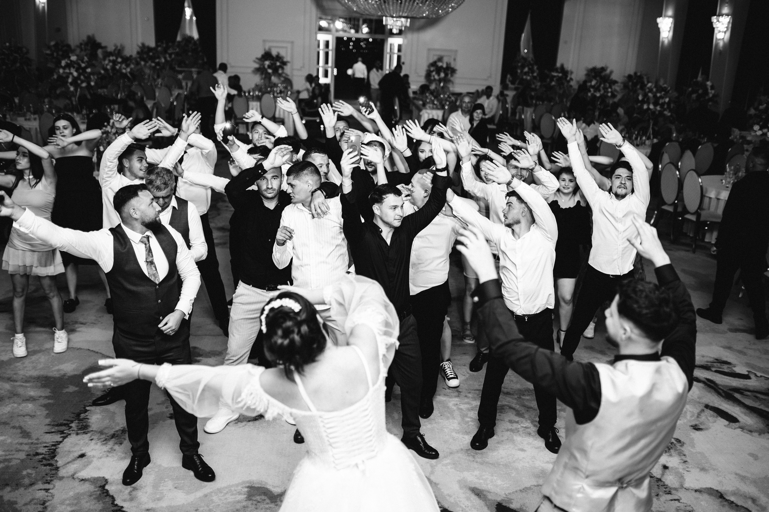 Georgiana & Eduard. Creativeiso.ro