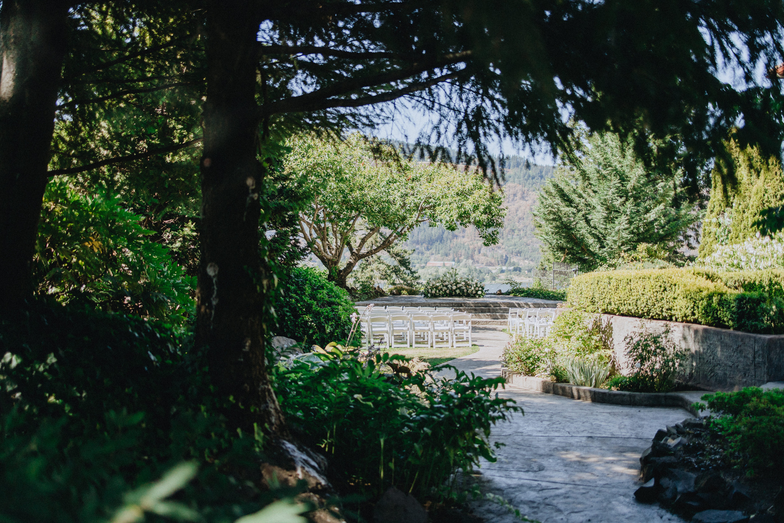Brook & Richard's Wedding in Portland Oregon| Captured by Georgy Shishkin, Professional Wedding Photographer Seattle, Bend & Oregon Coast. Capturing Love in the Heart of the Pacific Northwes