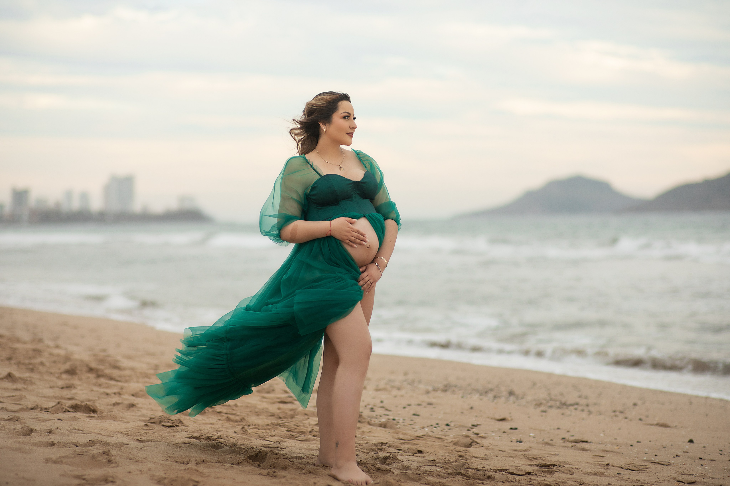 Sesion de Maternidad en Mazatlan | Vestuario incluido. Victoria Castellanos. Fotógrafo profesional en Mazatlán