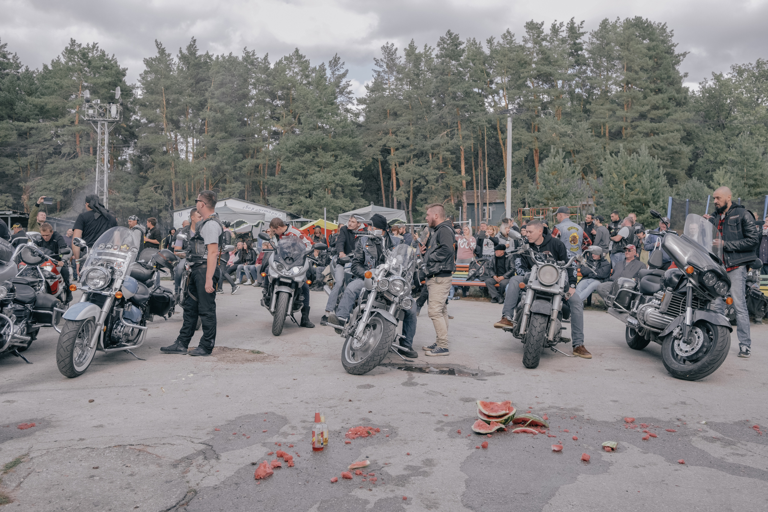 Bikers` camp. Photographer Anastasiya Dubrovina