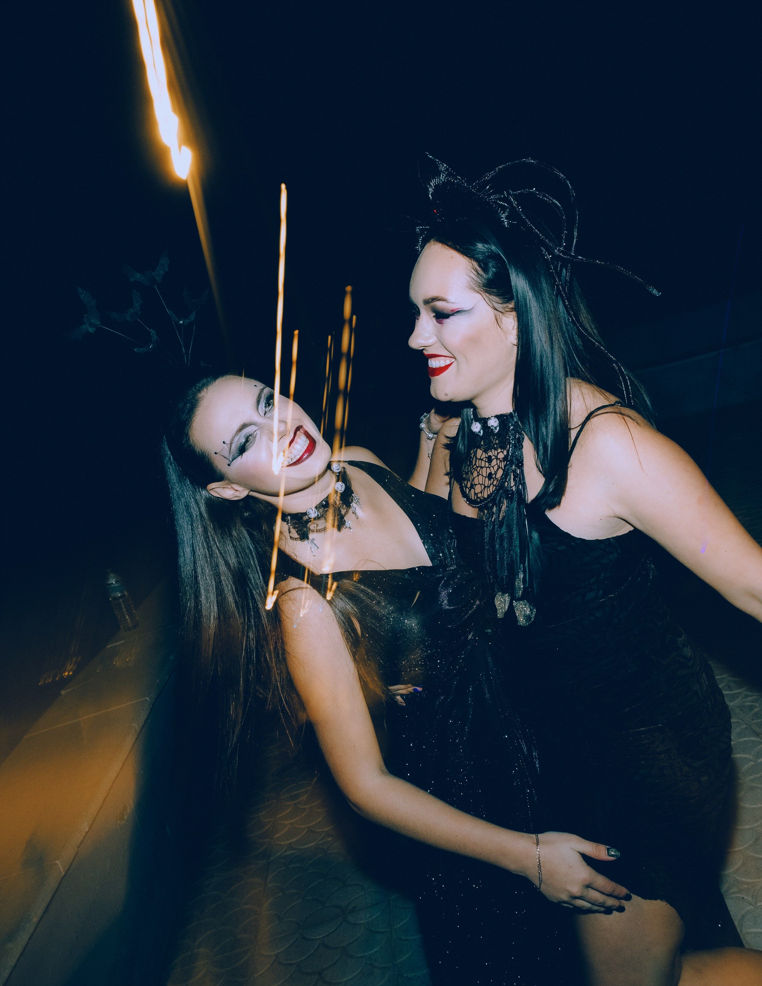 Мистическая Halloween-фотосессия на пляже: фотограф Аликанте и Торревьеха для креативных съемок — Андрей Луковников