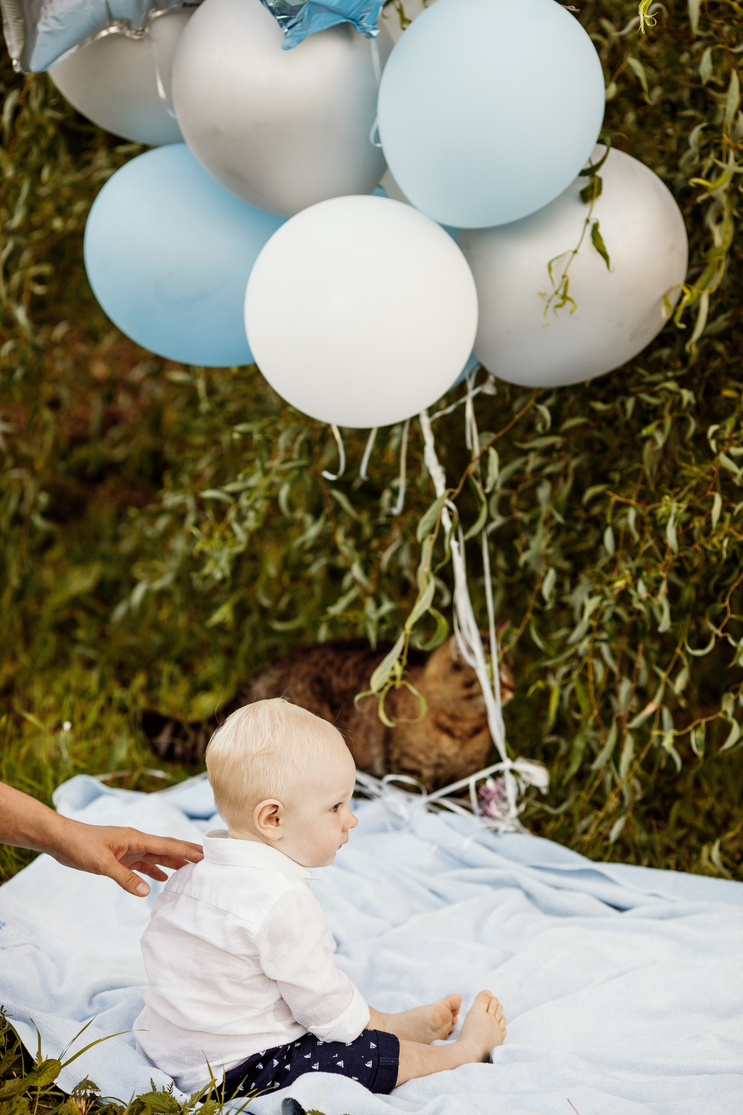 Outdoor First Birthday Photoshoot – Fun & Playful Moments. Alisa Tant — Family and newborn photographer Bucks County, Montgomery county, Philadelphia, NJ