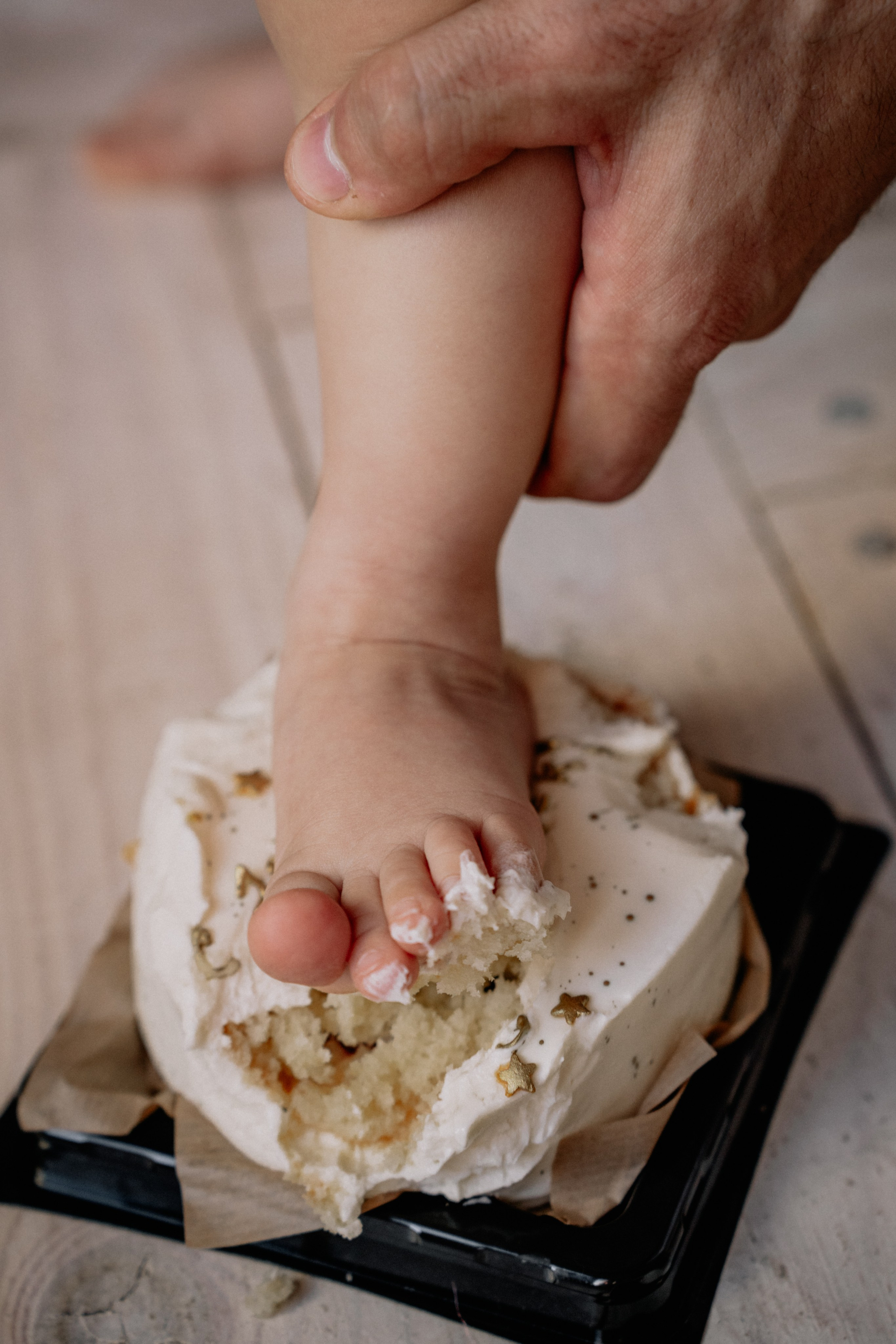 First Birthday Outdoor Session – Candid & Playful Photography. Alisa Tant — Family and newborn photographer Bucks County, Montgomery county, Philadelphia, NJ