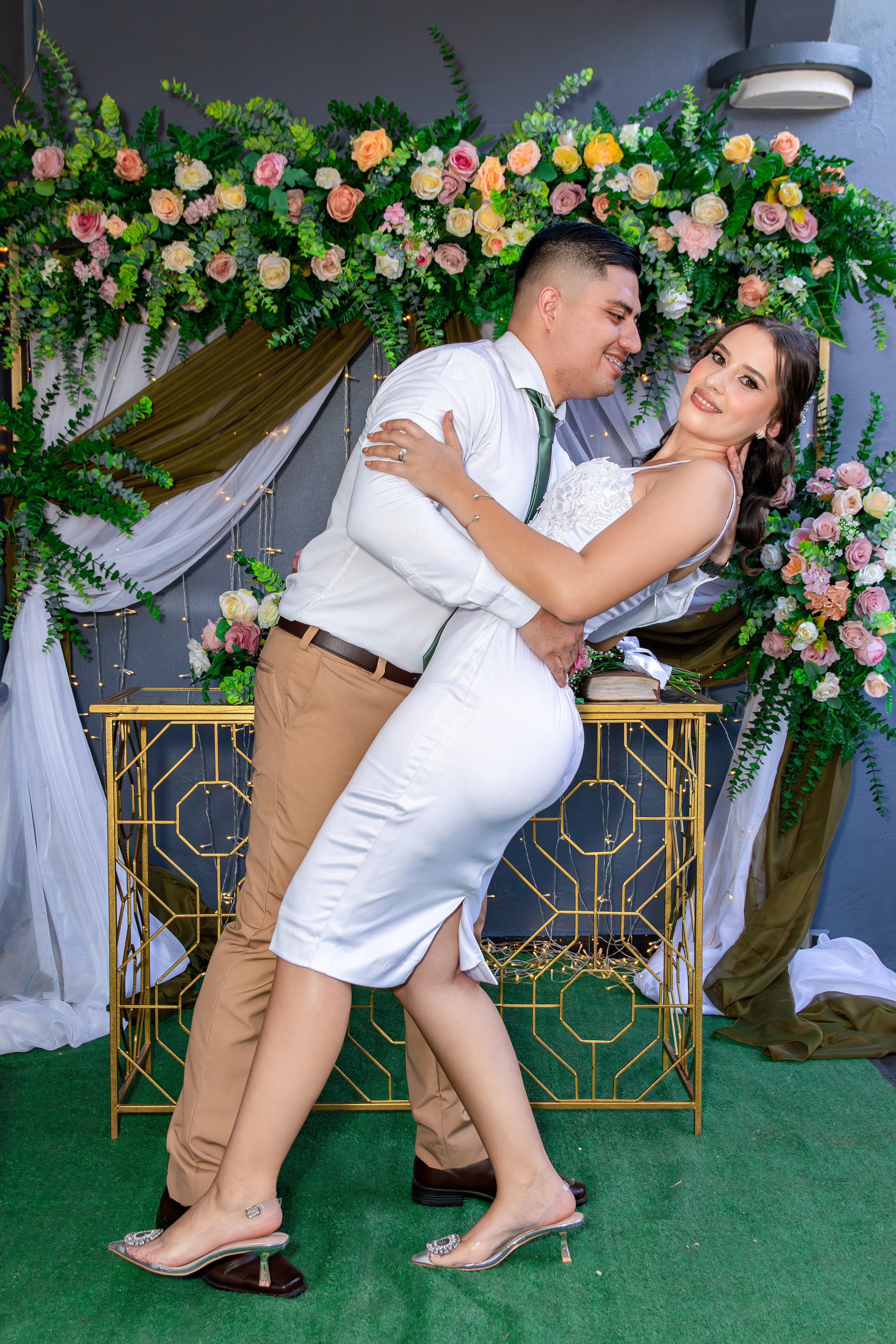 La mejor fotografía de Bodas y XV años en Olancho. Estudio Fotográfico Jafet