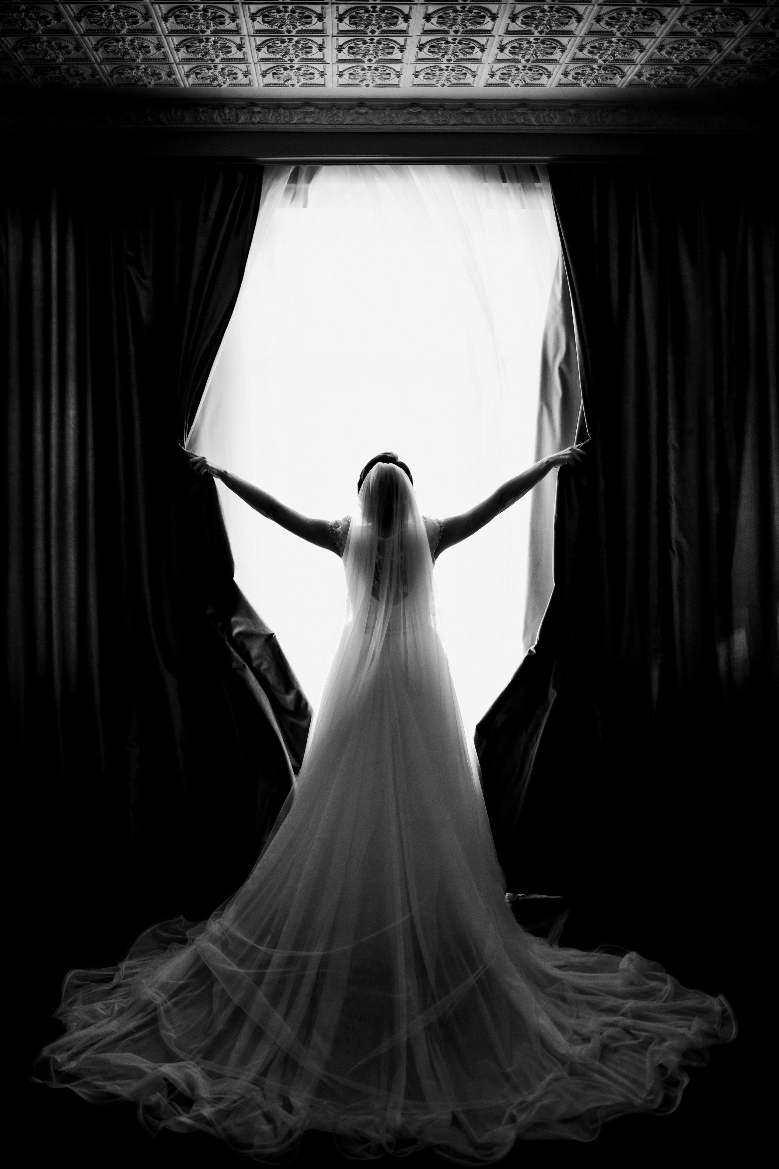 Wedding Photographer Alex Pasarelu