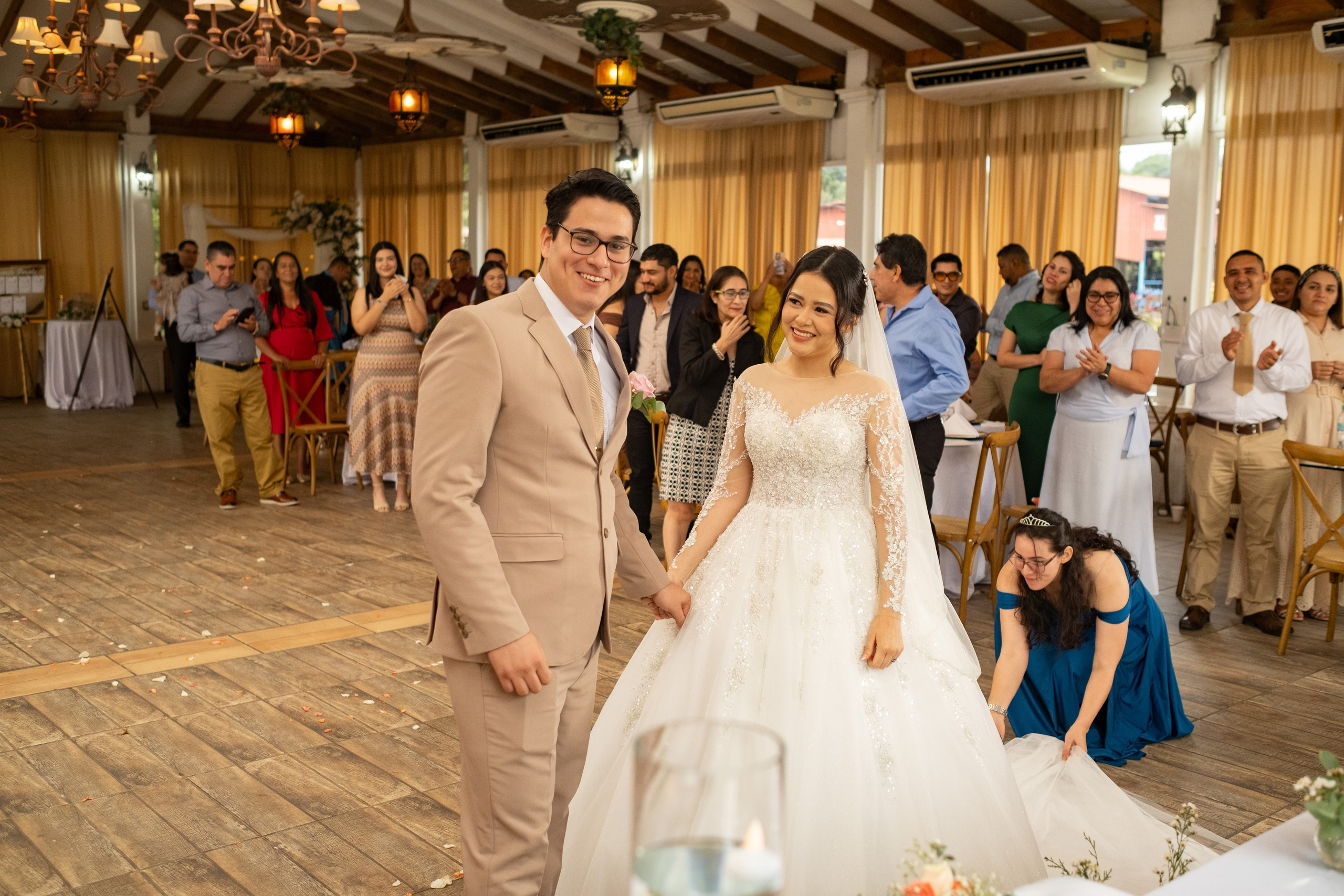 Abi & Gio. Daniel Brand | Fotografía de Bodas y Comercial en Honduras
