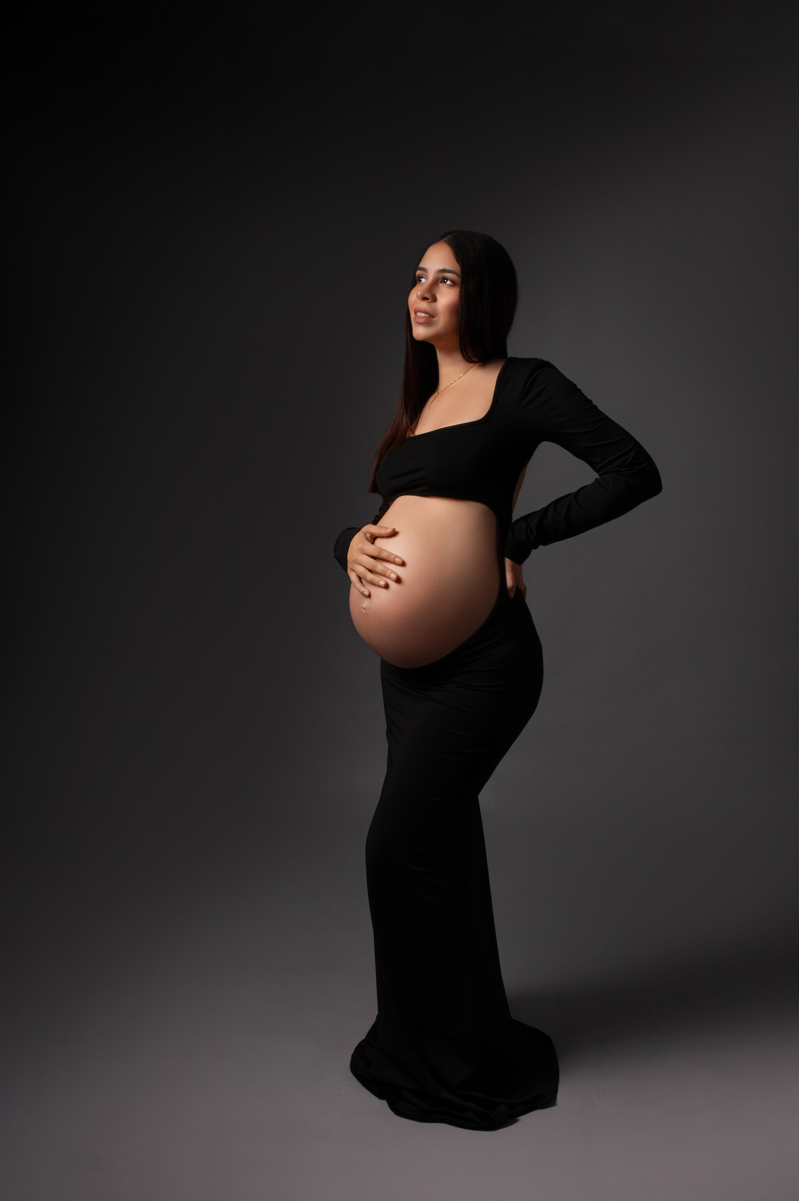 Photo shoot in minimalist style. Professional photographer in Spain