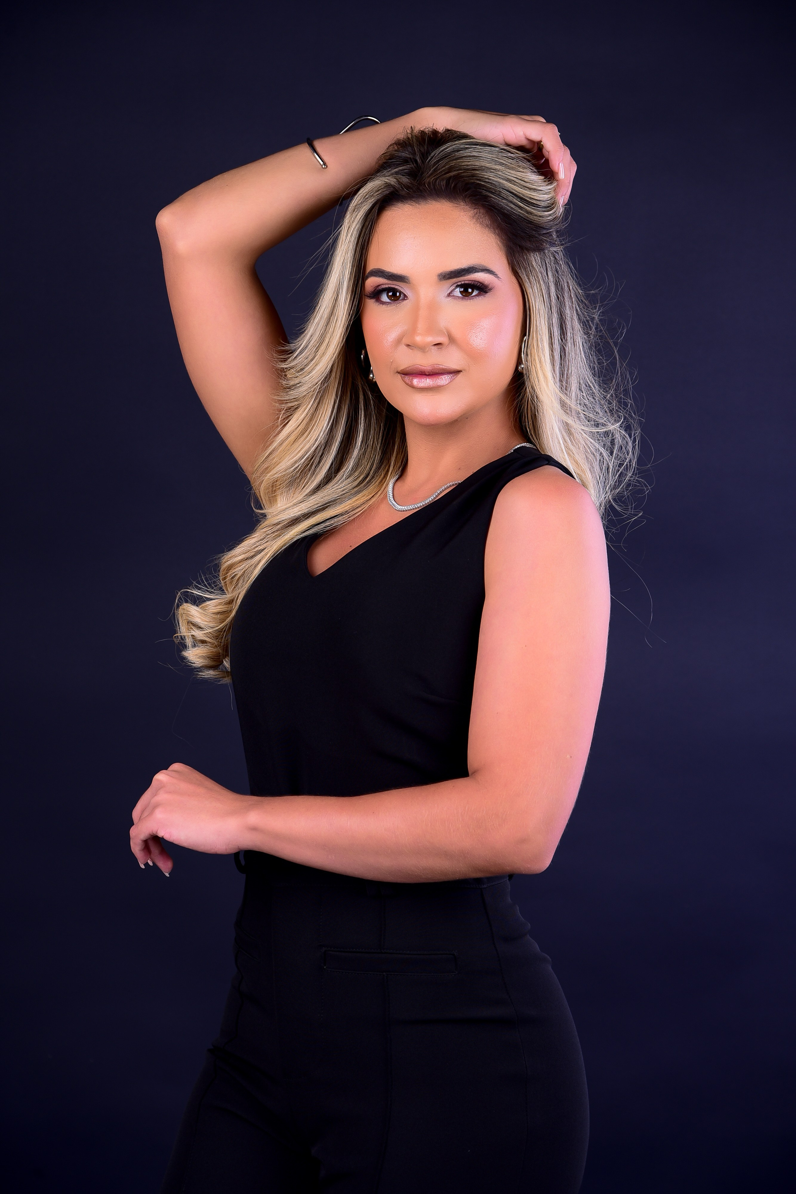 Ensaio Corporativo em estpudio fotográfico profissional. Formatura, Fotógrafo e Eventos em Belém e Tucuruí