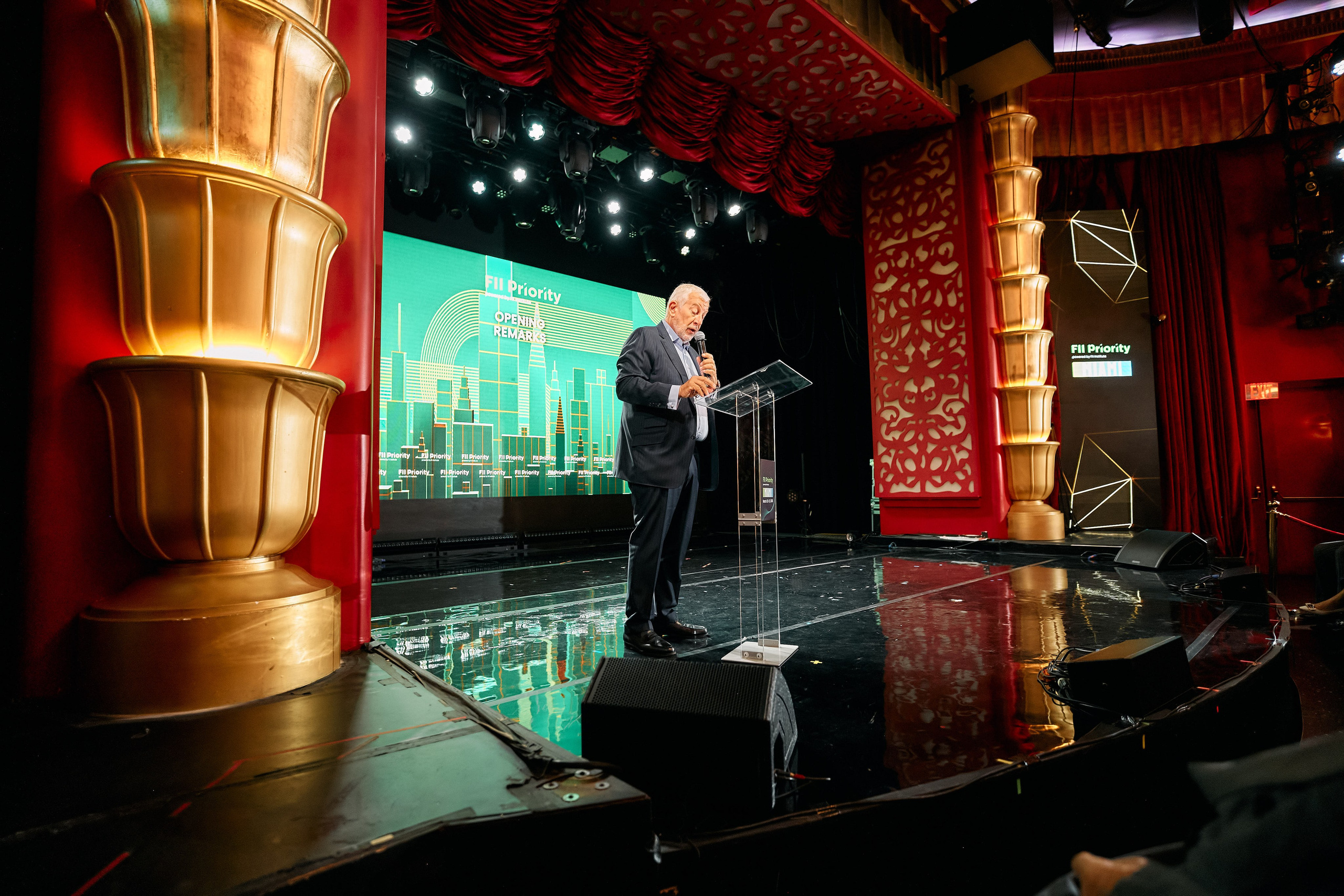 Professional business summit photography Miami FL — ProStudio1