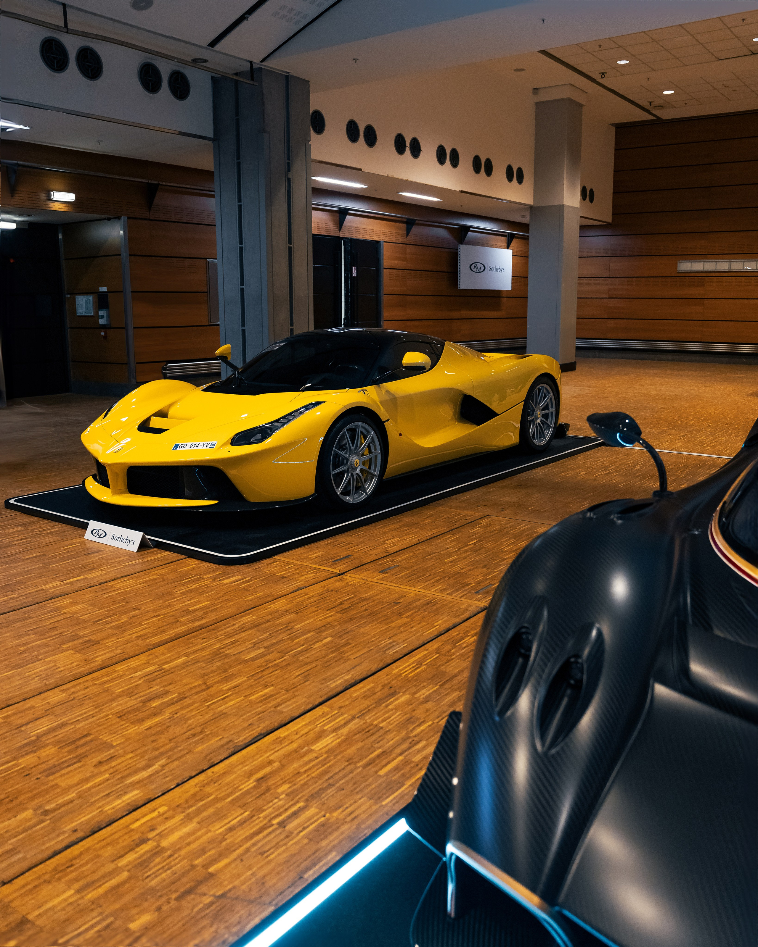 RM Sothebys 2025. Photographer in Paris — Vitalii Motruk