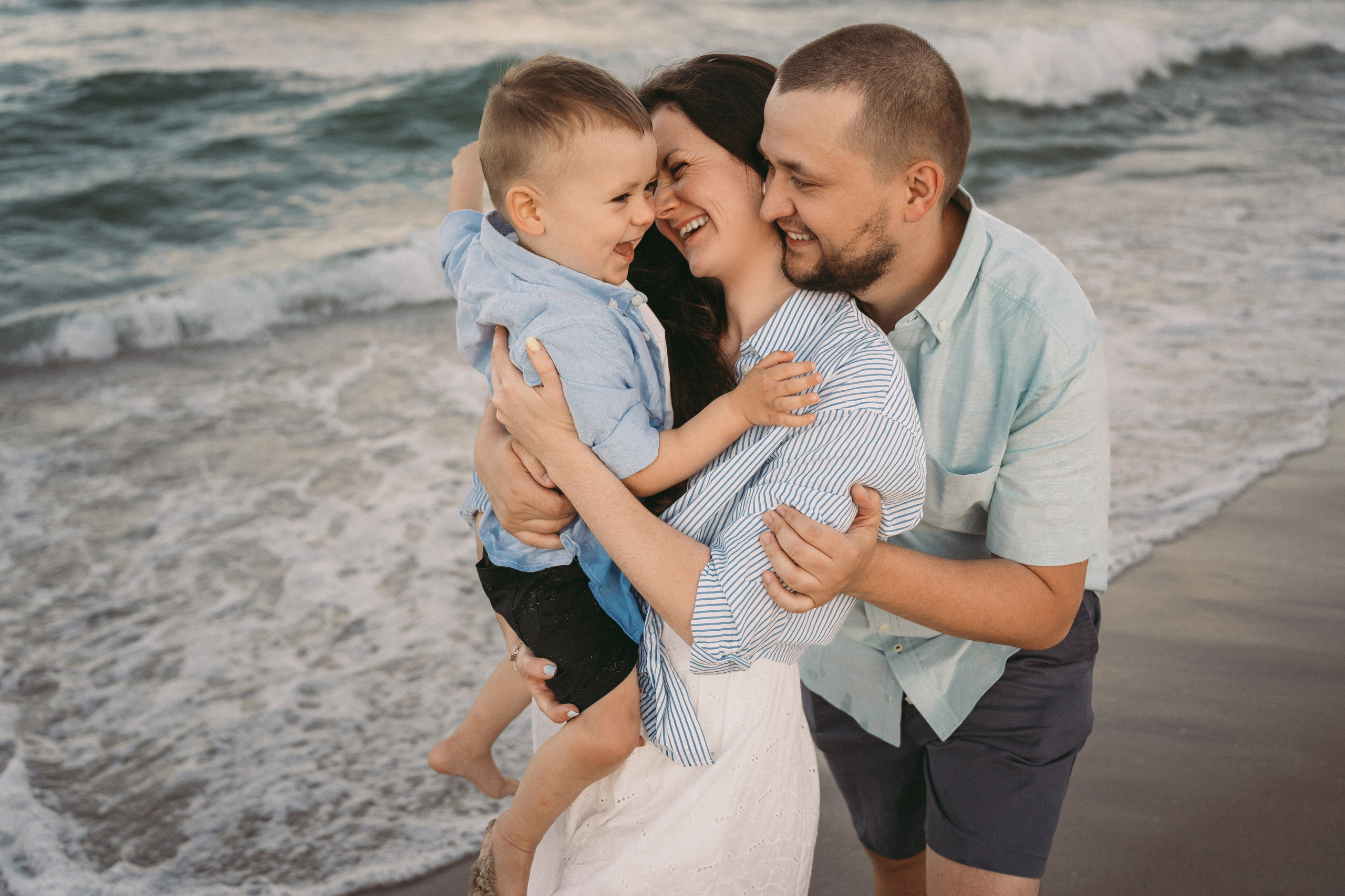Ocean Family Photography – Breathtaking Coastal Memories. Alisa Tant — Family and newborn photographer Bucks County, Montgomery county, Philadelphia, NJ