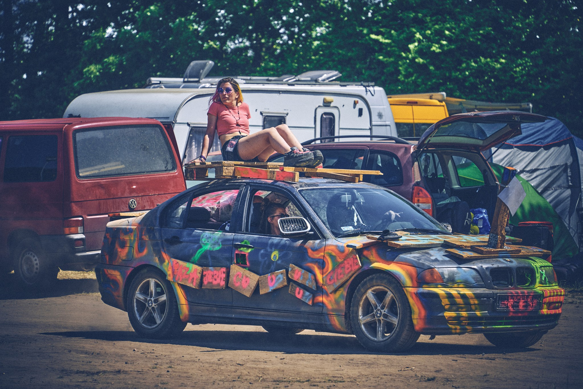 Portrety Ludzi, zrobione na Festiwalach Świadomościowych i Muzycznych: Dharma, ZIELONE KRĘGI, Wibracje, FRUŃ, Organic, Turkusowa Wyspa. Andriej Szypilow - Fotografia & Wideografia