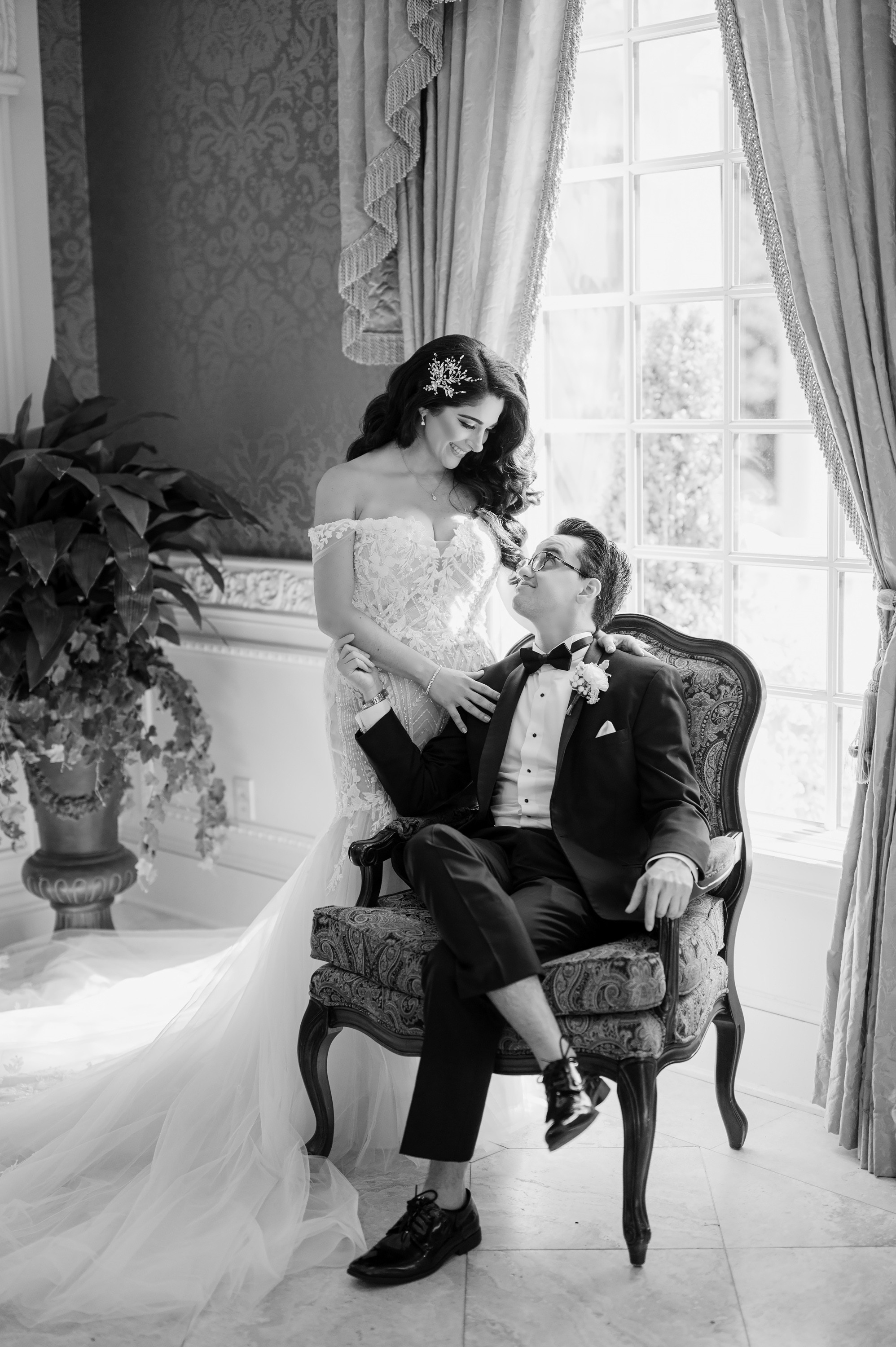 New York wedding photographer at The Ashford Estate