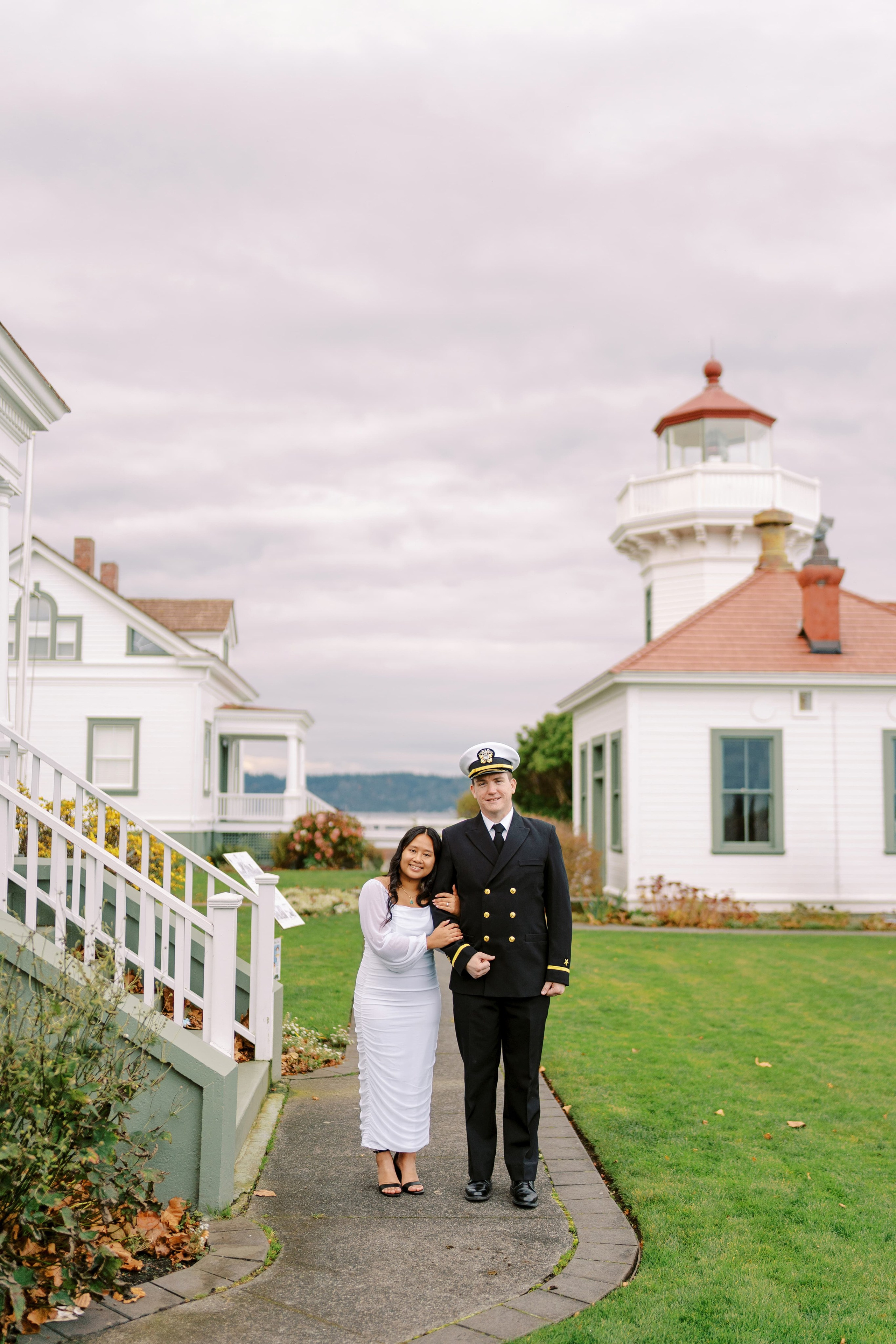 Engagement photoshoot. Dayana & Dag. Mukilteo ligthhouse. November 2024. EVAN ARISTOV WEDDING PHOTOGRAPHY — Seattle Wedding Photographer