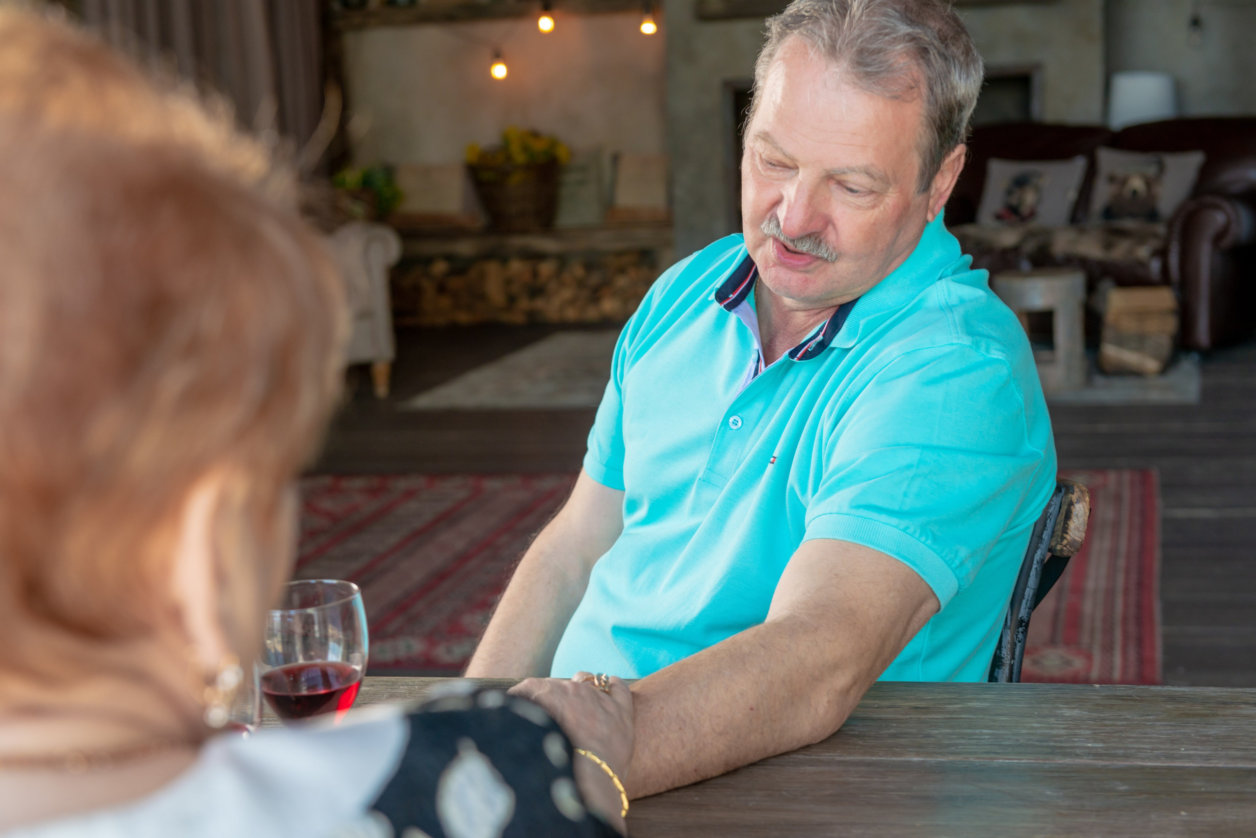 Photosession of a married couple in the studio. FOTÓGRAFO MÉXICO QUINTANA ROO