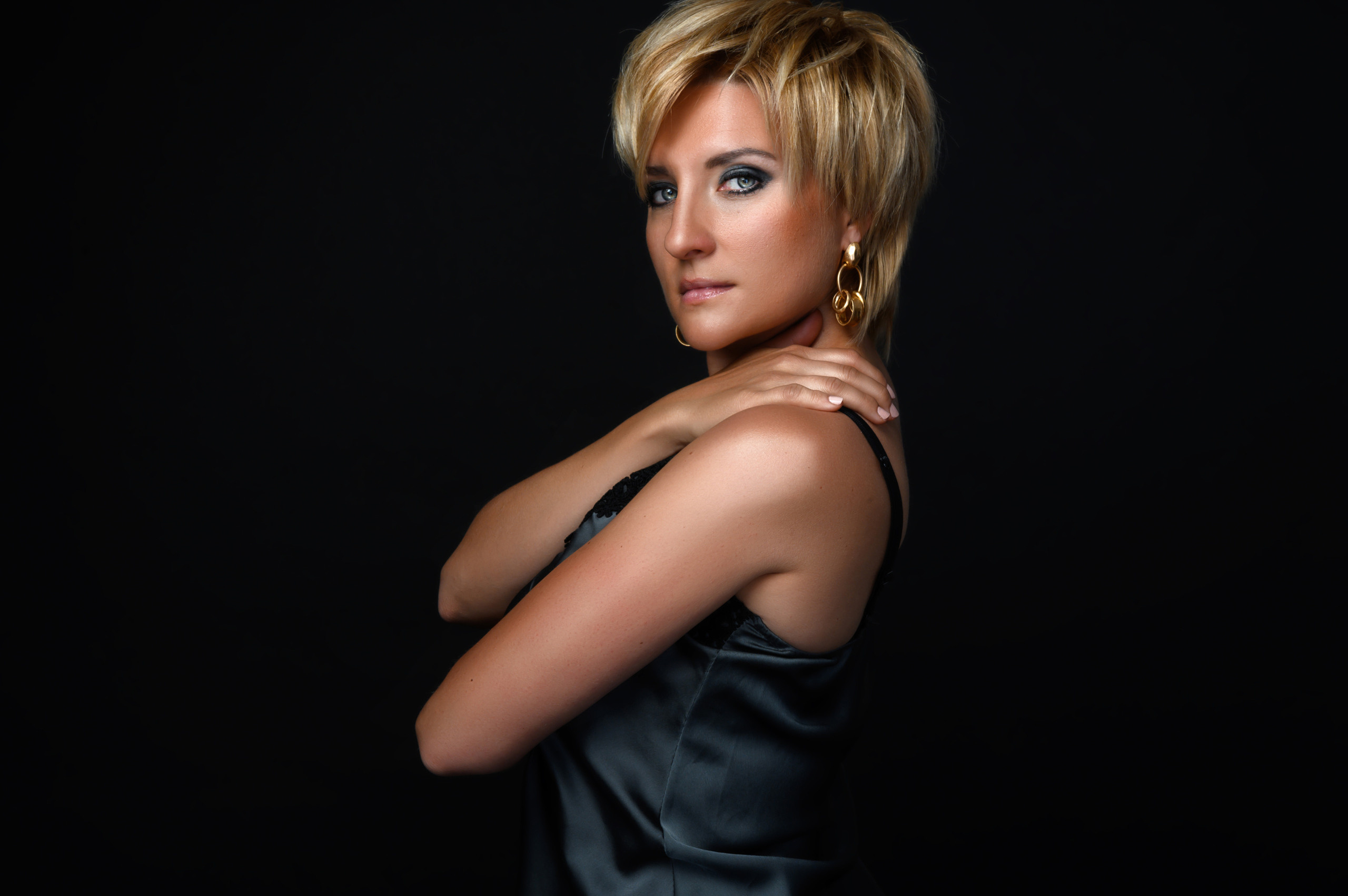 Art Porträt. Polina Sebrek Fotografin in Regensburg Deutschland