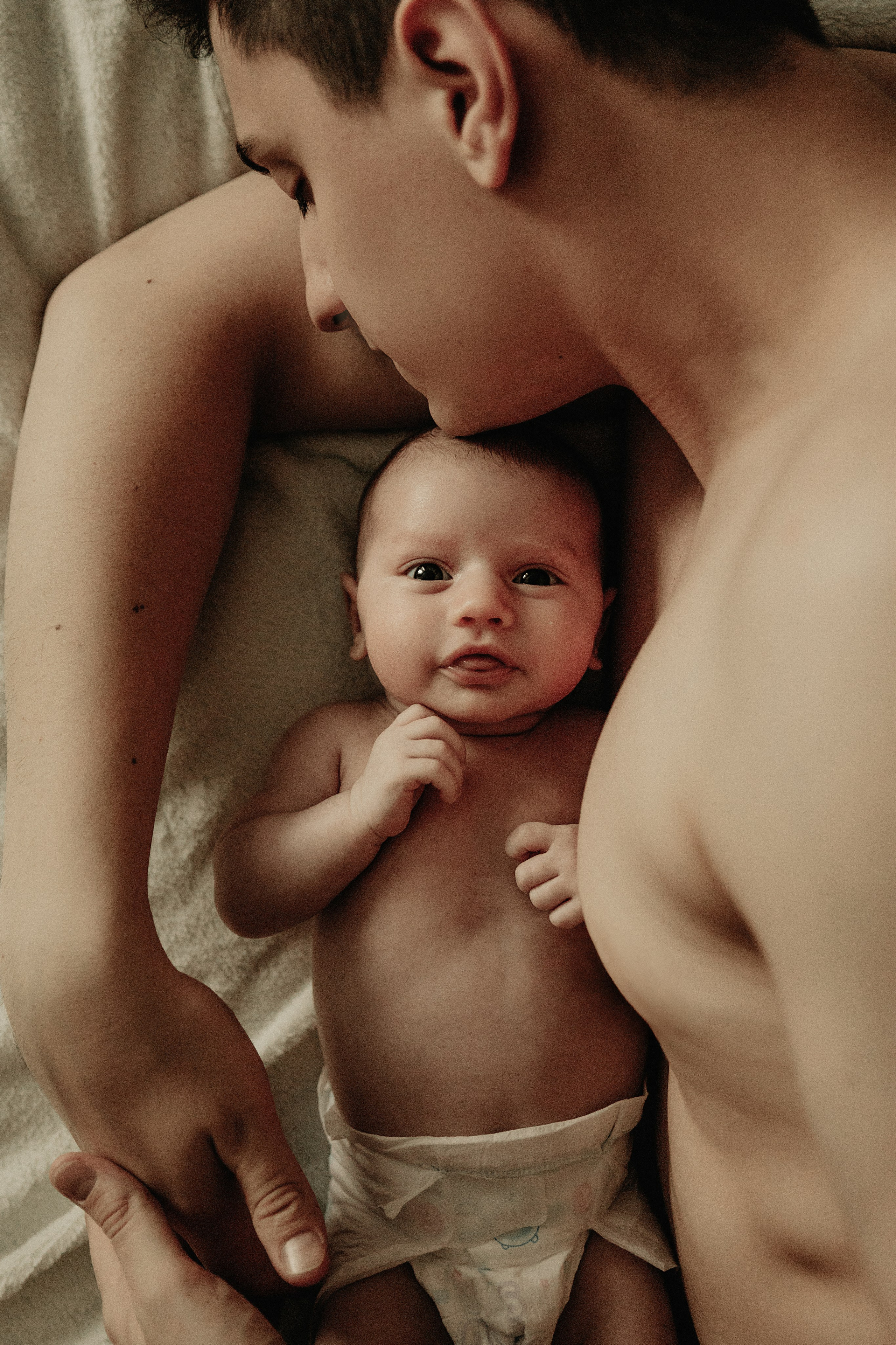 Newborn & Sibling Photography – First Precious Moments Together. Alisa Tant — Family and newborn photographer Bucks County, Montgomery county, Philadelphia, NJ