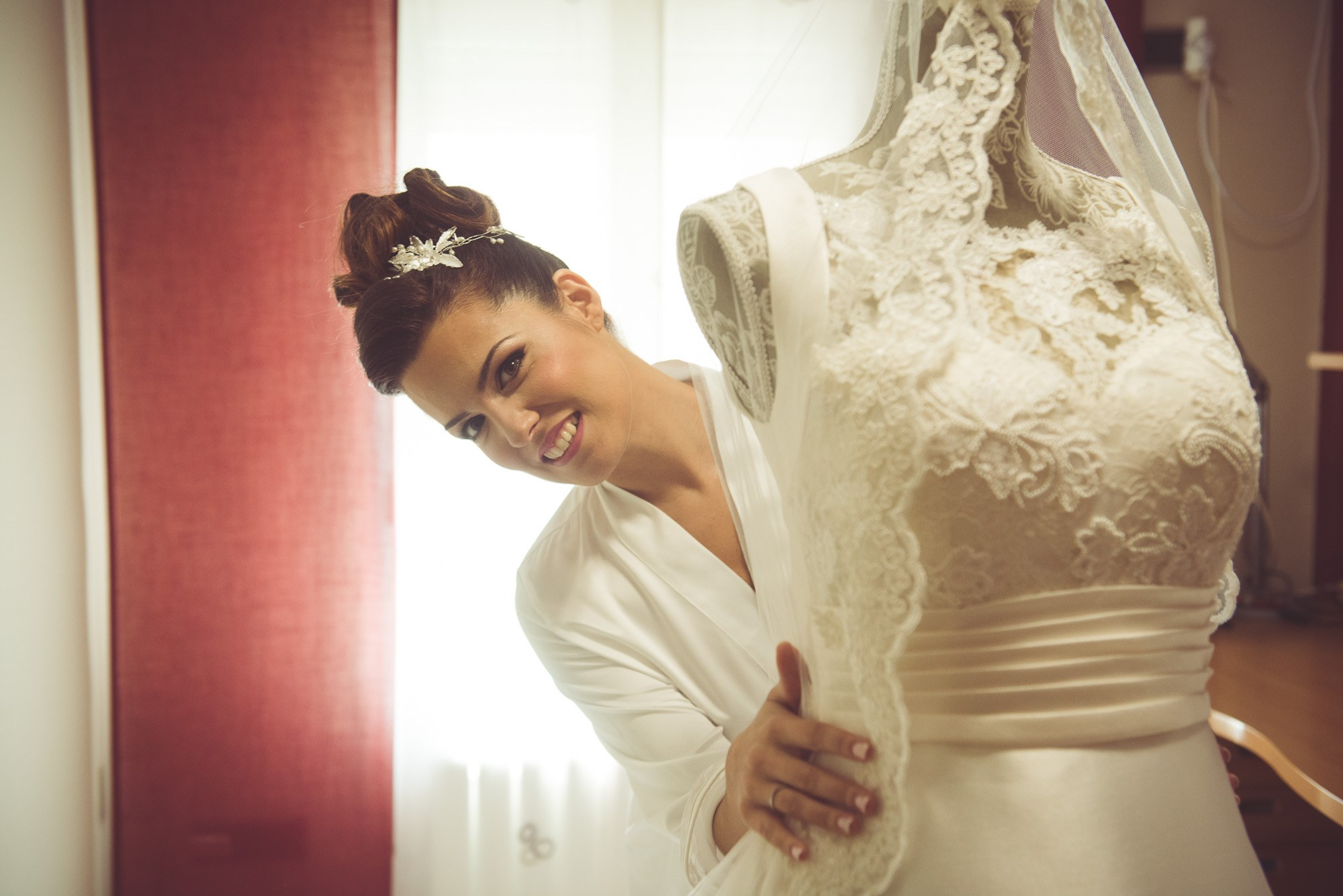 Boda de Héctor y Sheila · Templo del Salvador, Requena · Javier Poveda