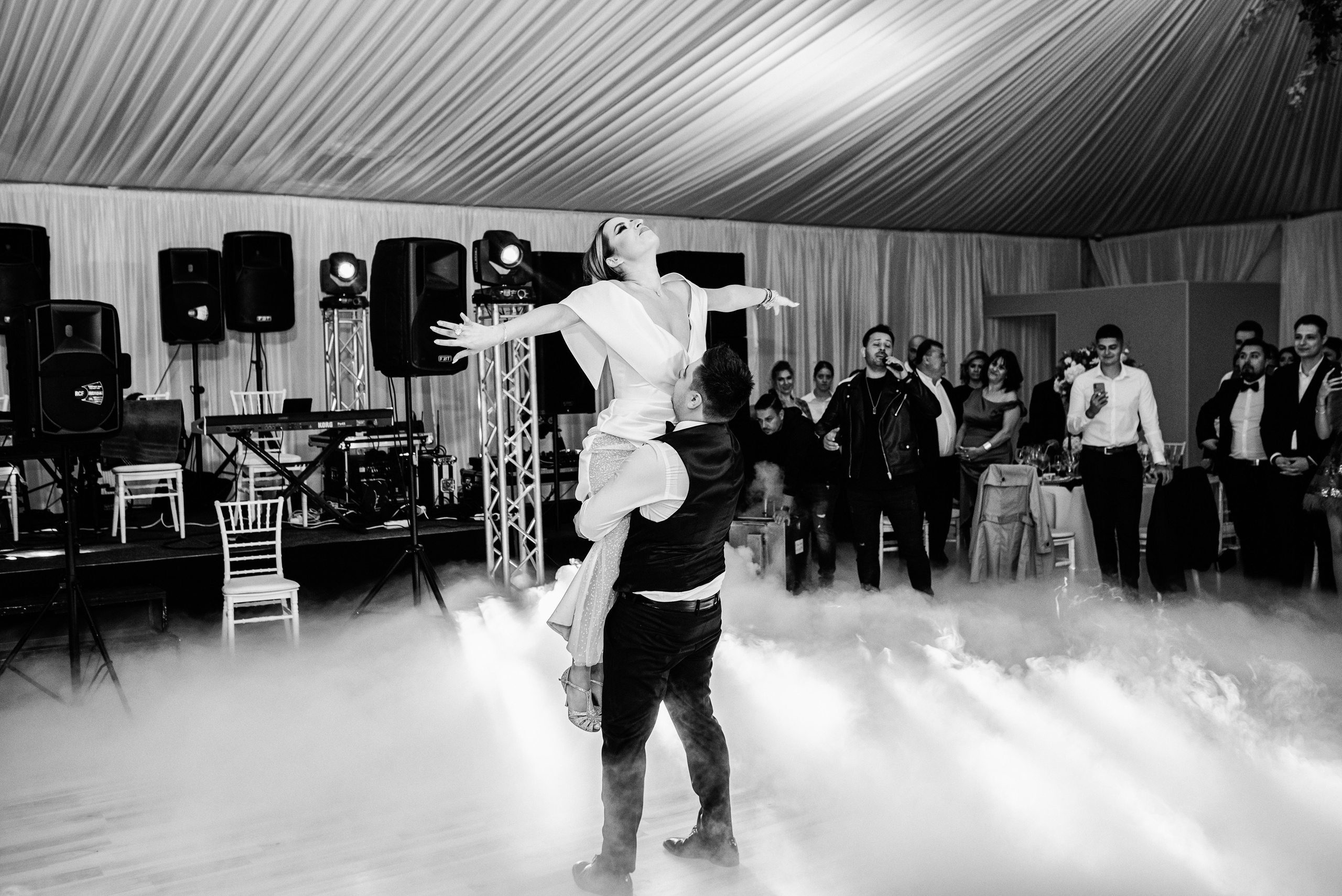 Wedding photography. Acasă