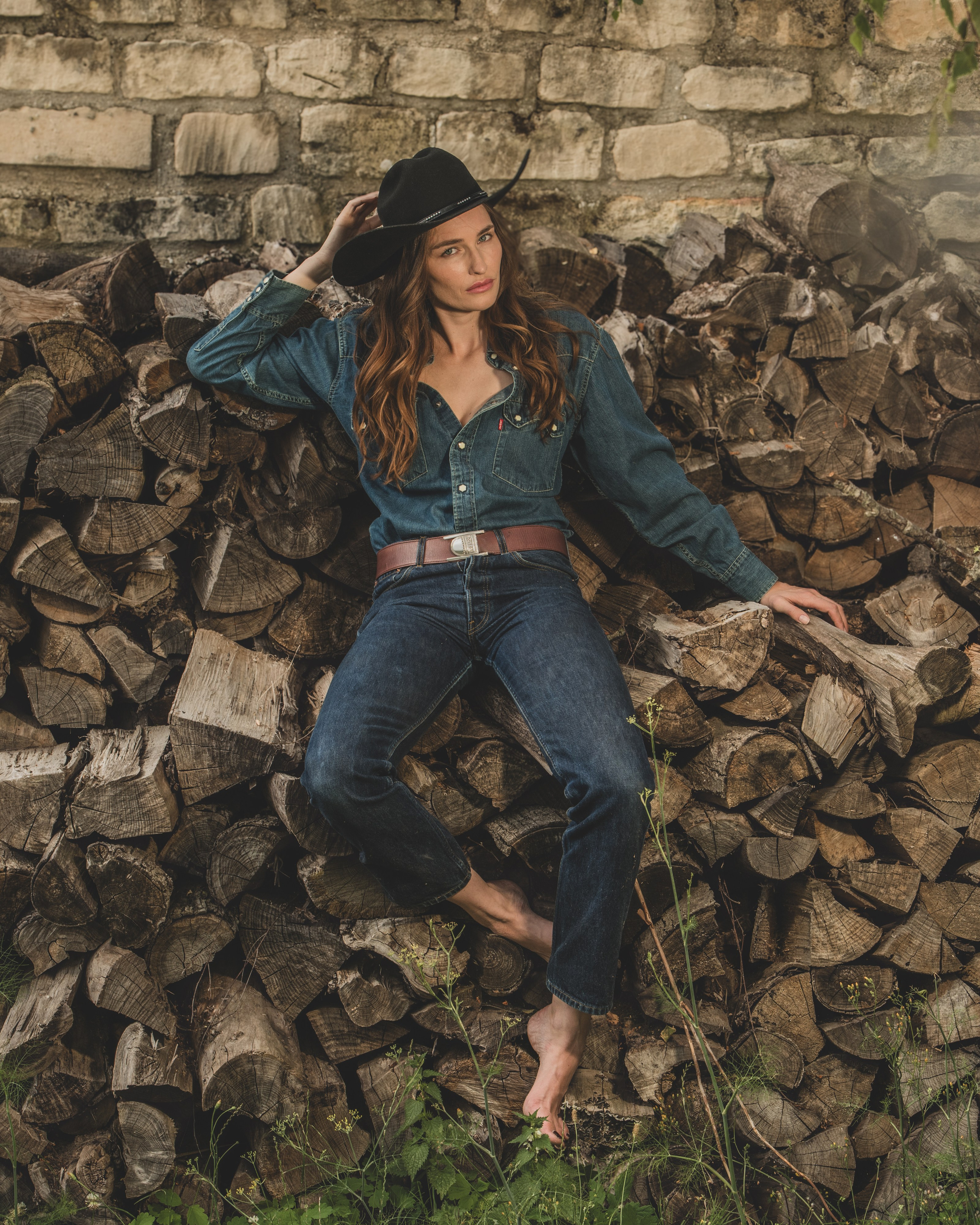 Cowgirl Spirit: An Equestrian Portrait Session in Chantilly