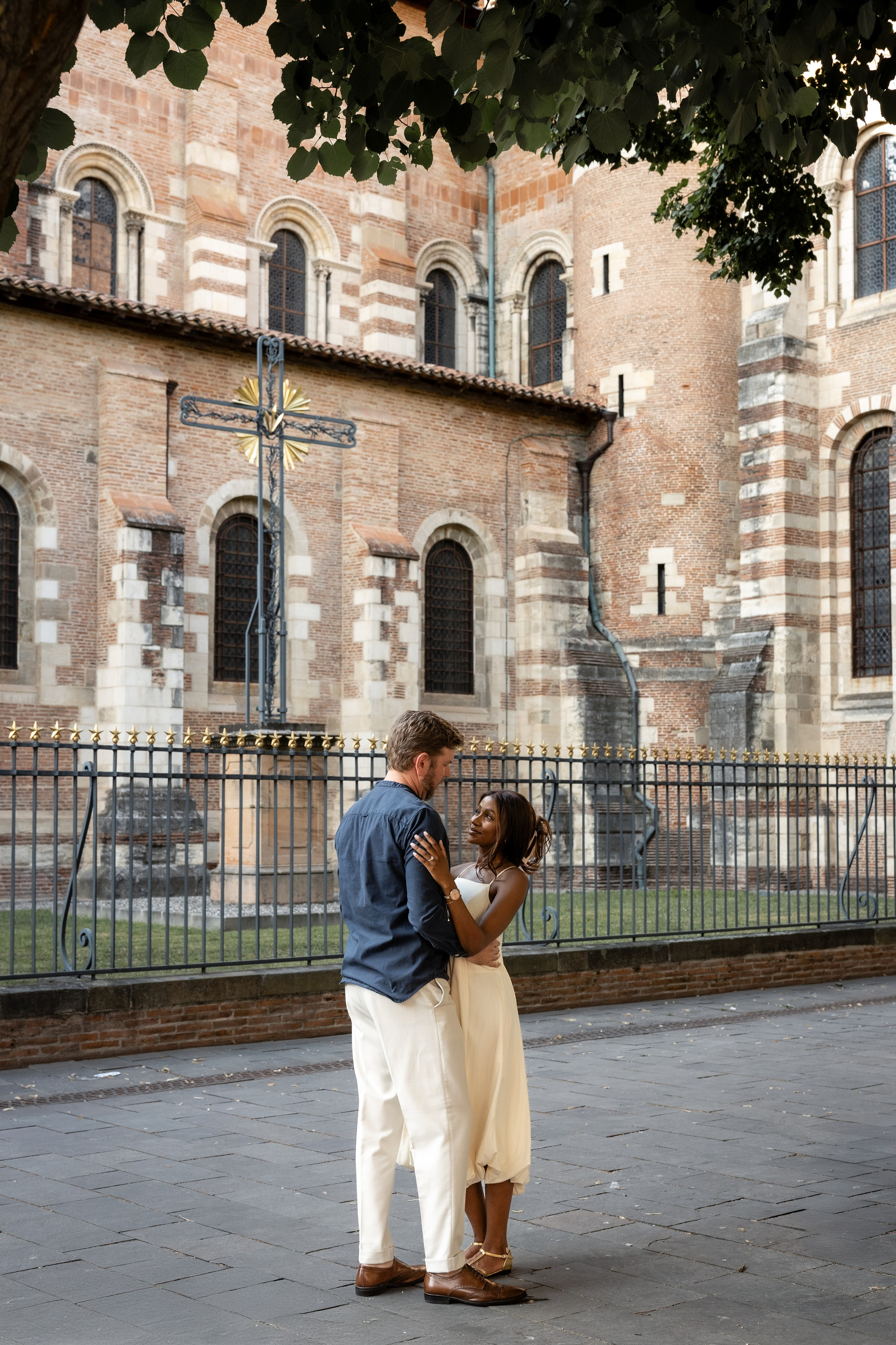 Engagement loves tory photoshoot in Toulouse. Anah & Andrew. Евгения Смирнова — Ваш фотограф в Тулузе и на юго-западе Франции