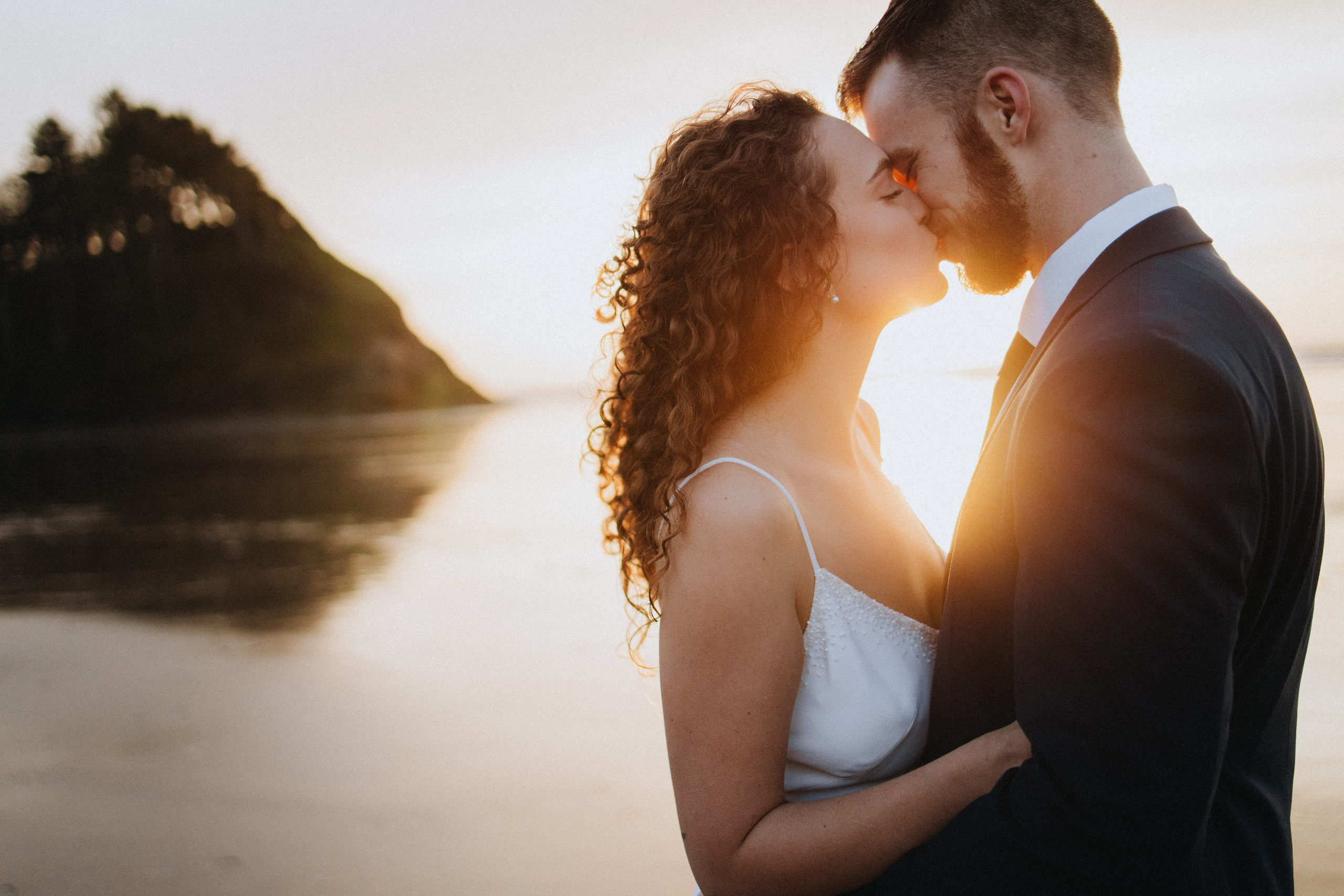 Engagement Photography at Cannon Beach, Oregon Coast | Portland, Seattle, Bend, & Oregon Coast Photographer | Georgy Shishkin. Capturing Love in the Heart of the Pacific Northwes