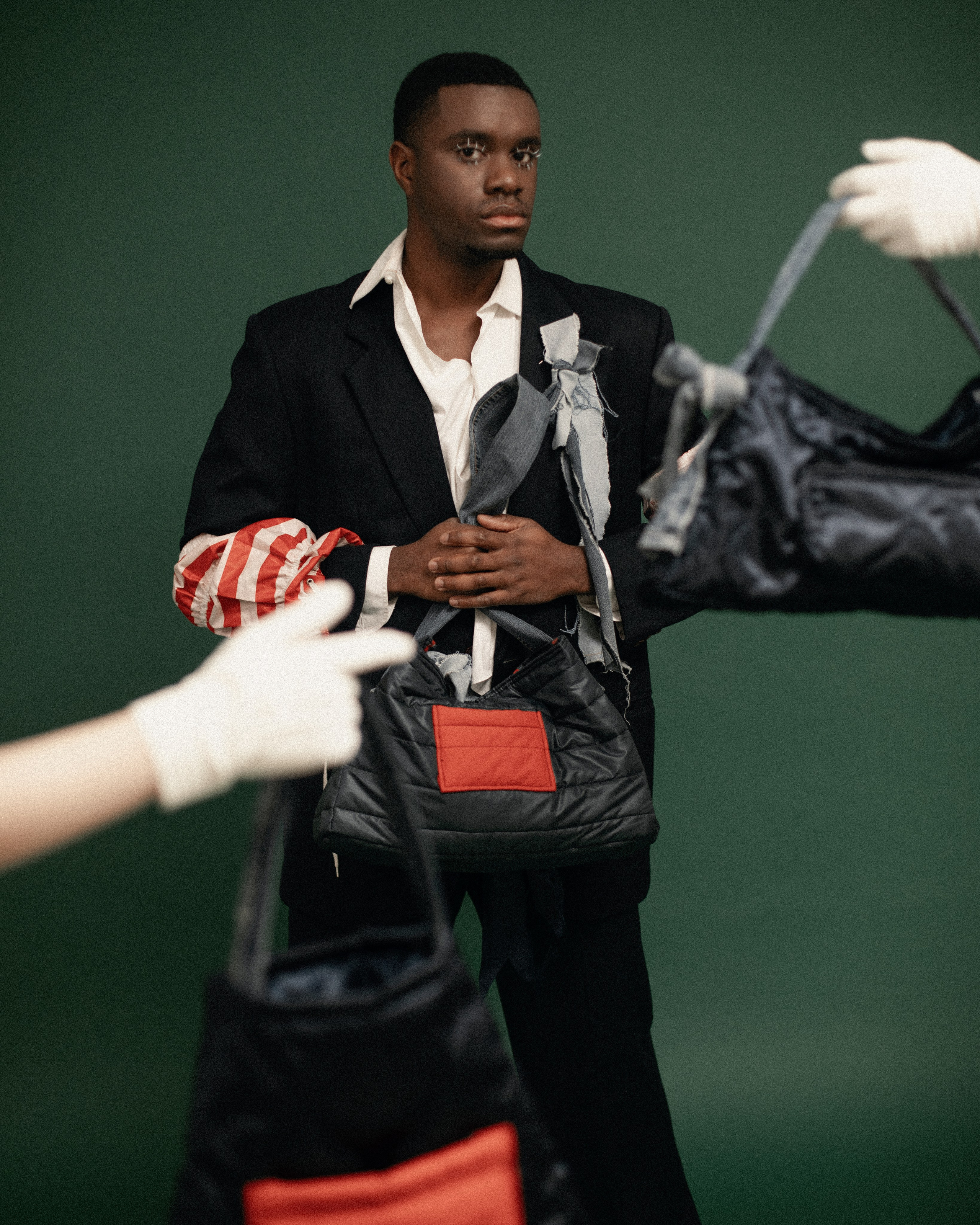 Garage Sale Bags & Accessories visual campaign. Aura Studio / co-design space