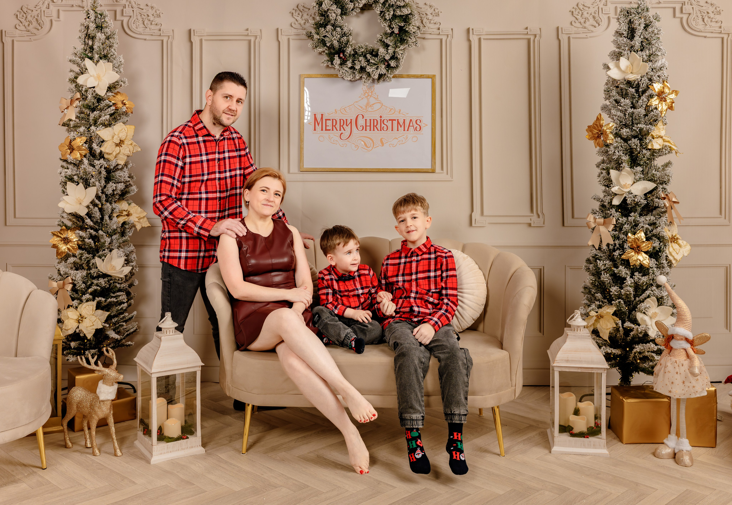 Sedinte foto craciun. Lucian Dedeu — Fotograf