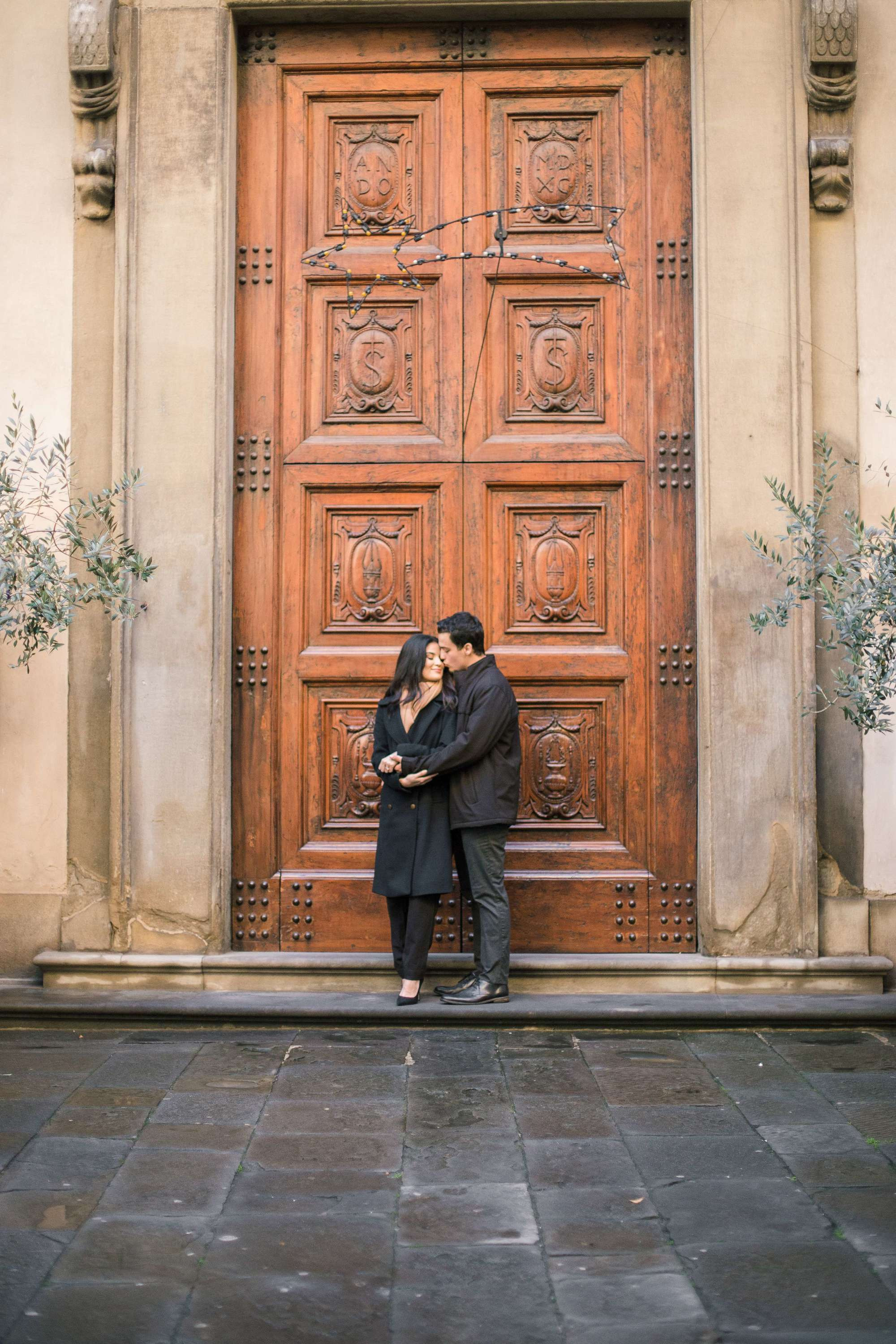 Kristen y Tyler en Florencia, Italia. Fotógrafa familiar Santiago y Chile Anna Almazova