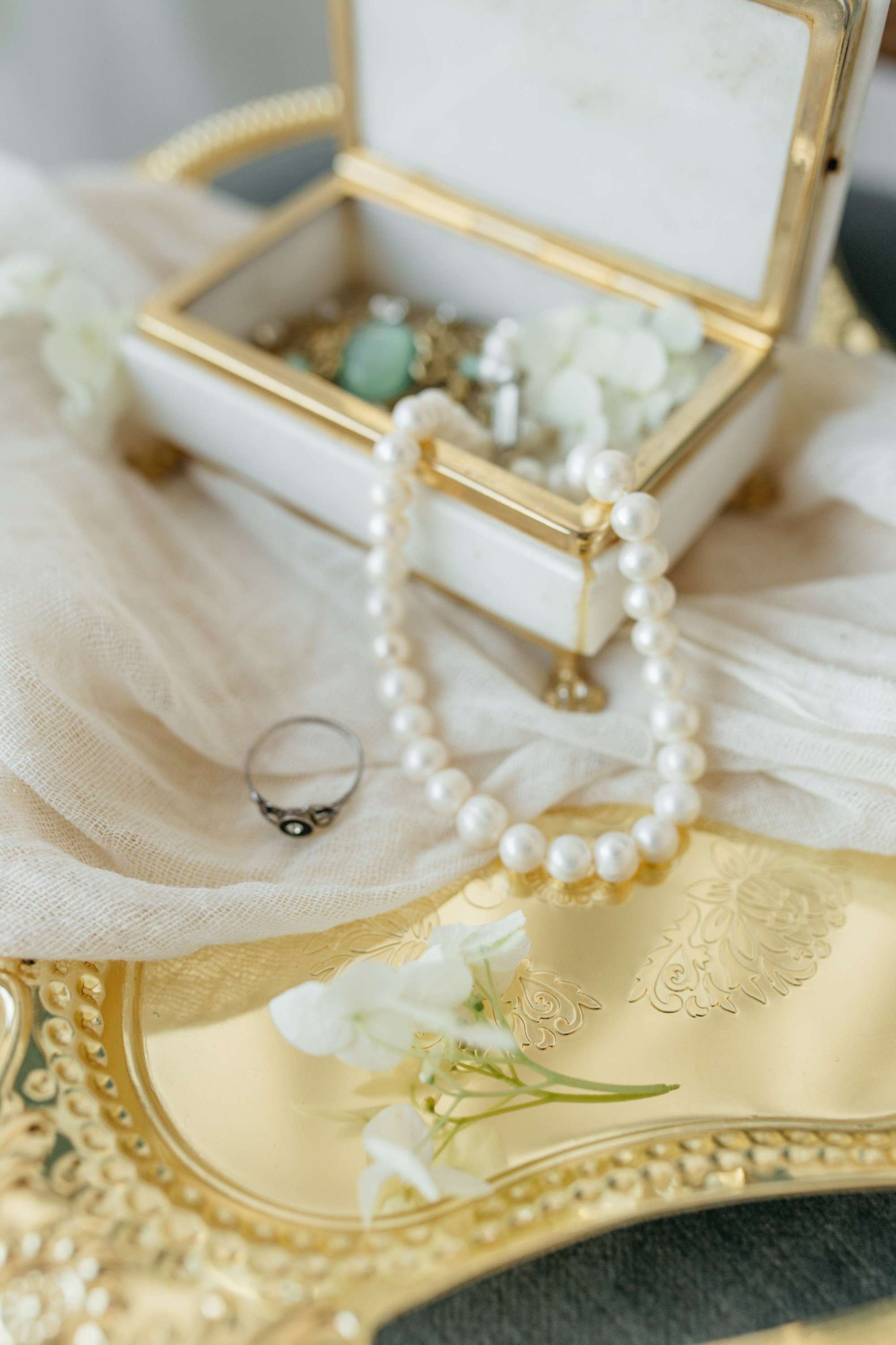 Inspirational Bridal Shooting. Photographer in Santiago, Chile Anna Almazova