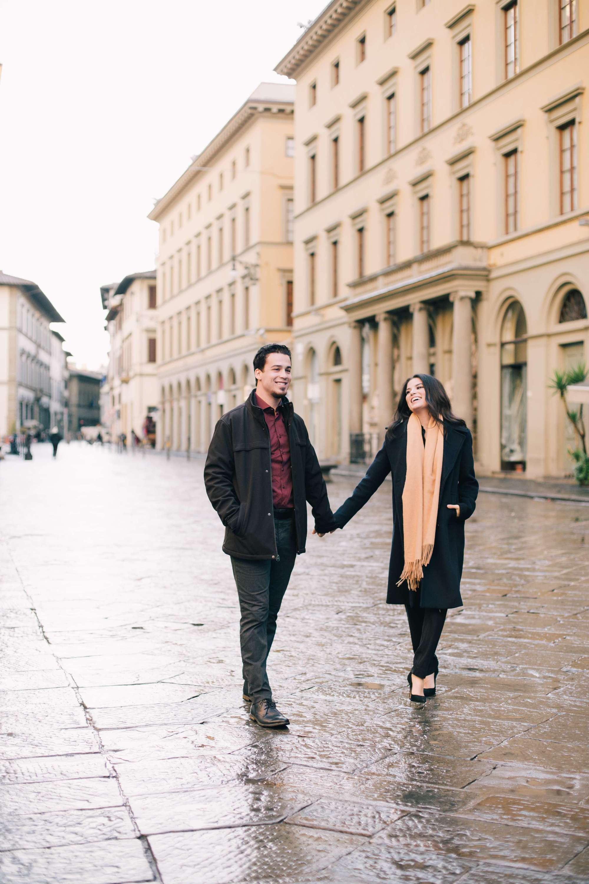 Kristen y Tyler en Florencia, Italia. Fotógrafa familiar Santiago y Chile Anna Almazova