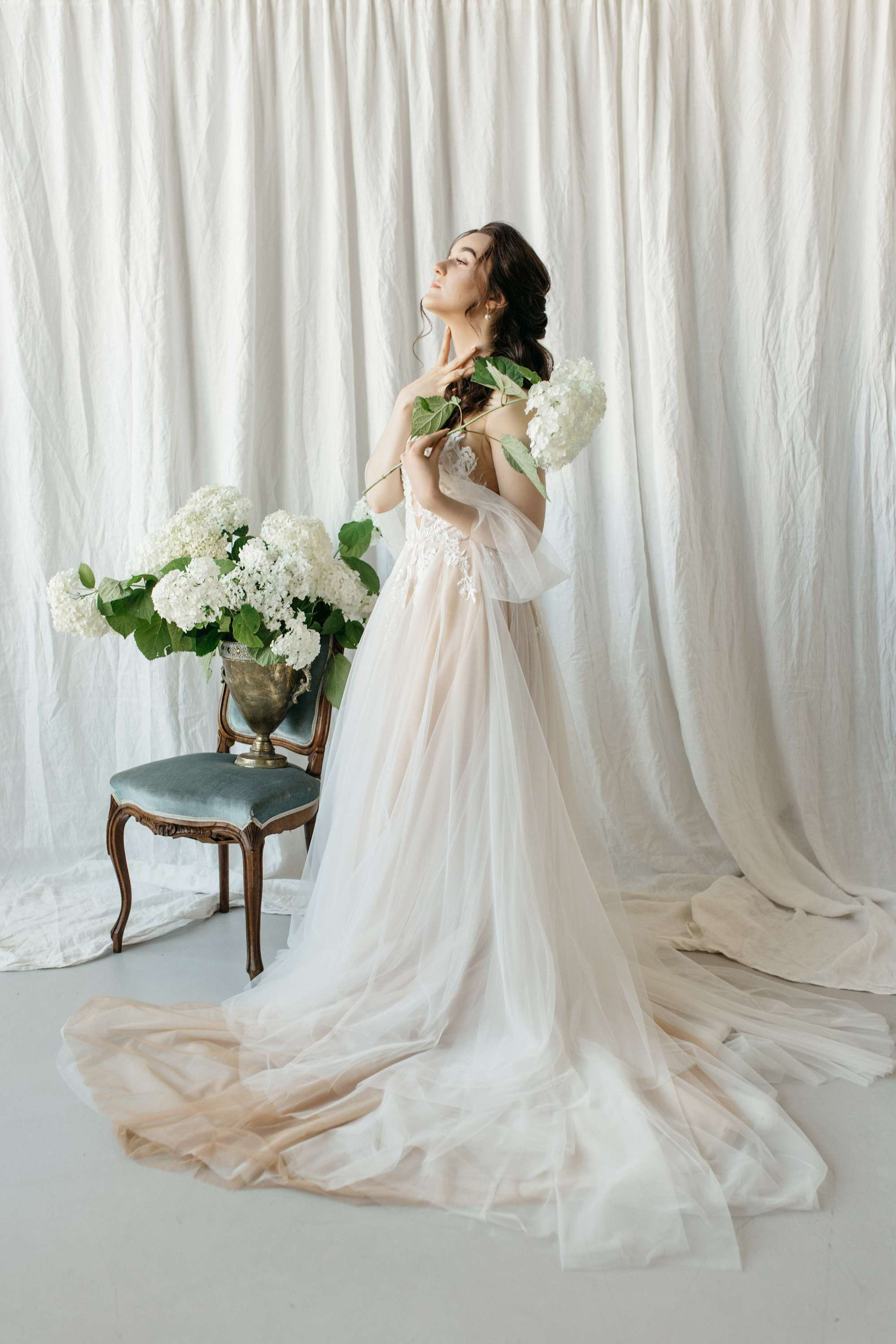 Inspirational Bridal Shooting. Photographer in Santiago, Chile Anna Almazova
