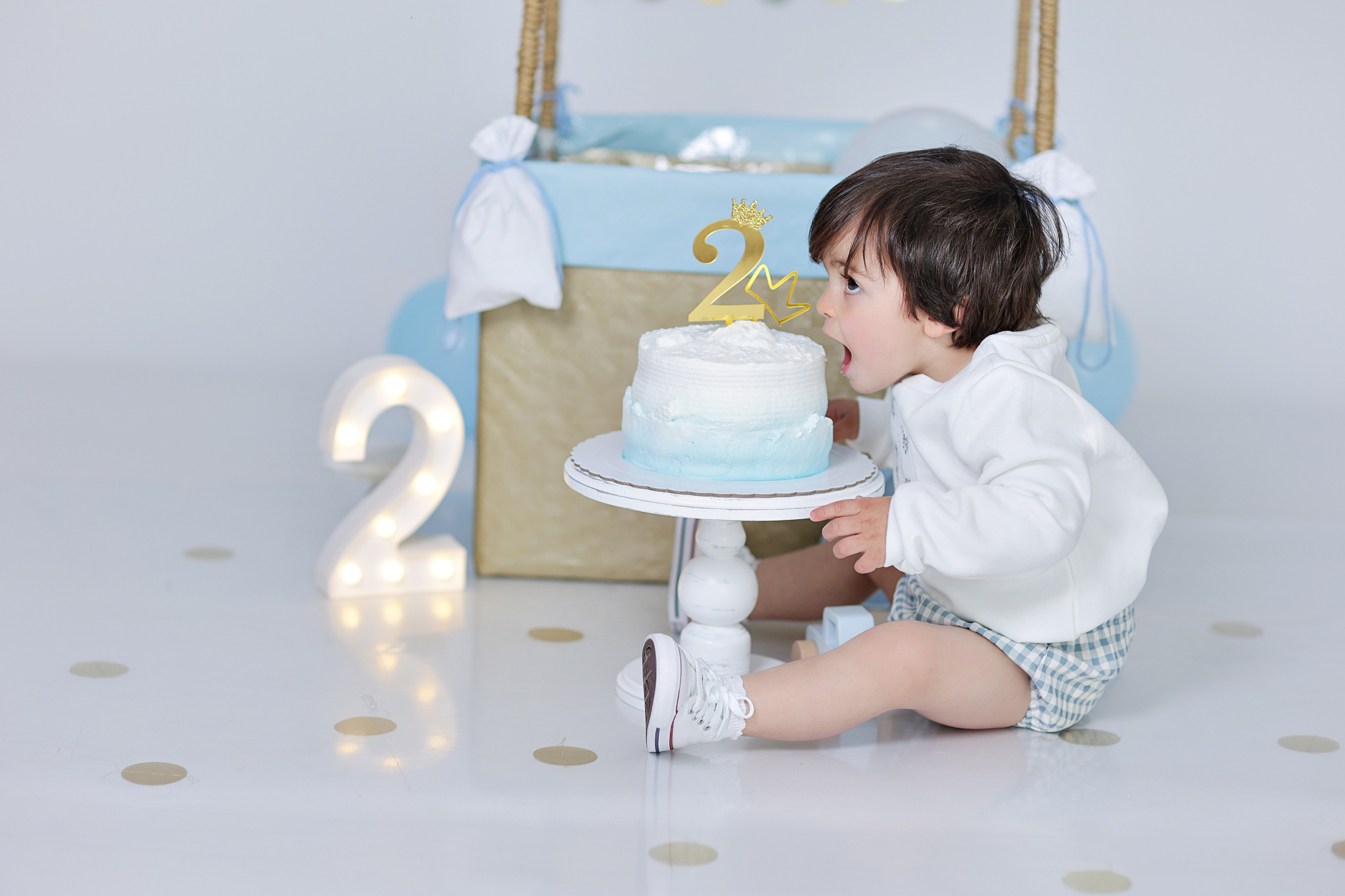 SMASH CAKE * cumpleaños. Fotografía de Eventos, Embarazo y Familiar en Pirineos