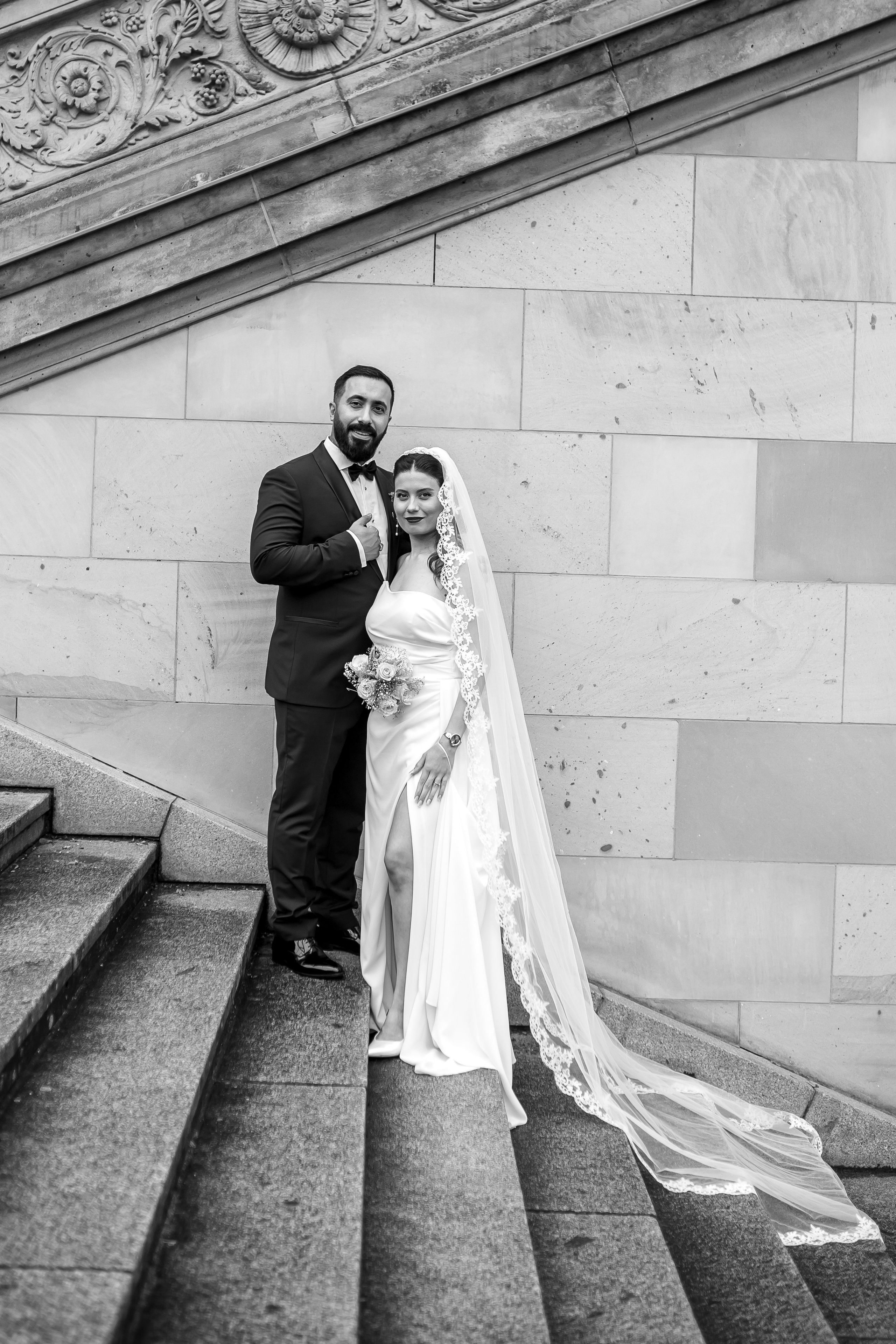Hochzeitsshooting im Herzen von Berlin. Hochzeitsfotografie in Berlin Nataliia Schütze