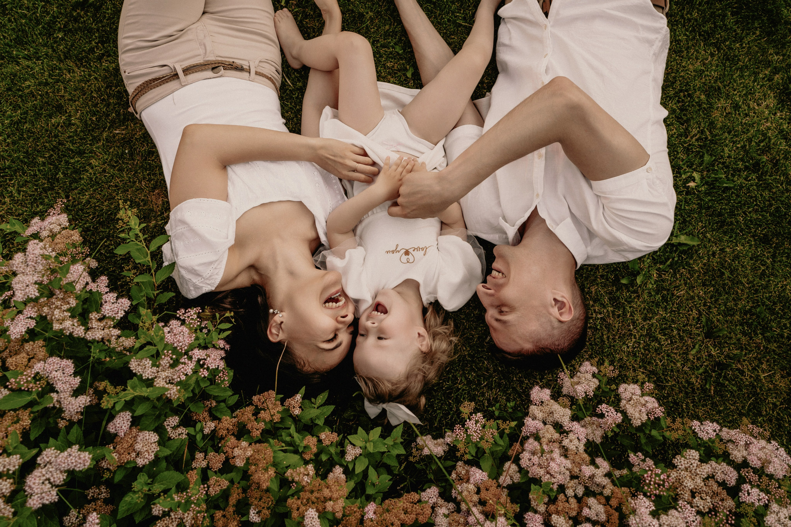 Fall Family Photoshoot – Warm Colors & Cozy Moments. Alisa Tant — Family and newborn photographer Bucks County, Montgomery county, Philadelphia, NJ