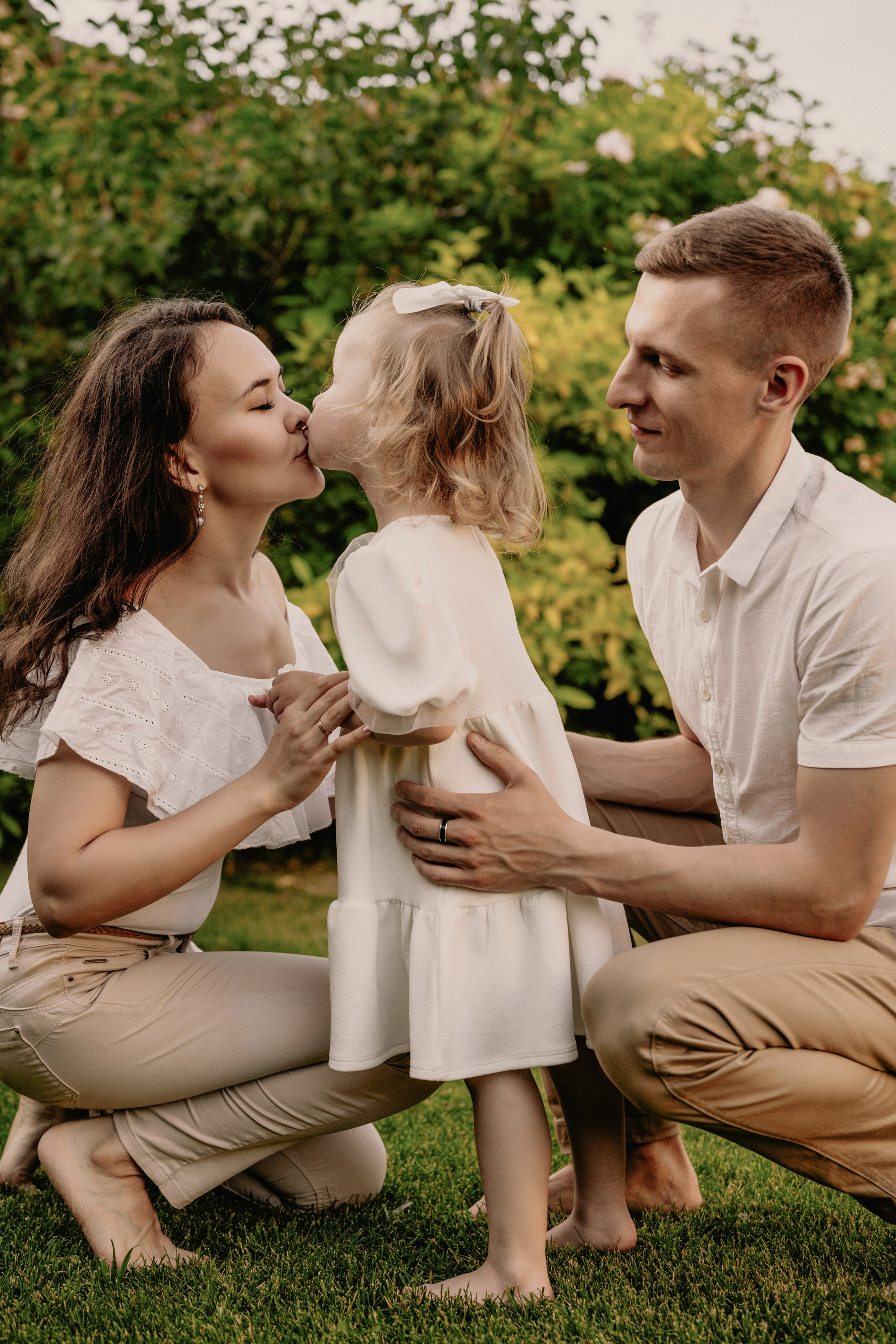 Fall Family Photoshoot – Warm Colors & Cozy Moments. Alisa Tant — Family and newborn photographer Bucks County, Montgomery county, Philadelphia, NJ