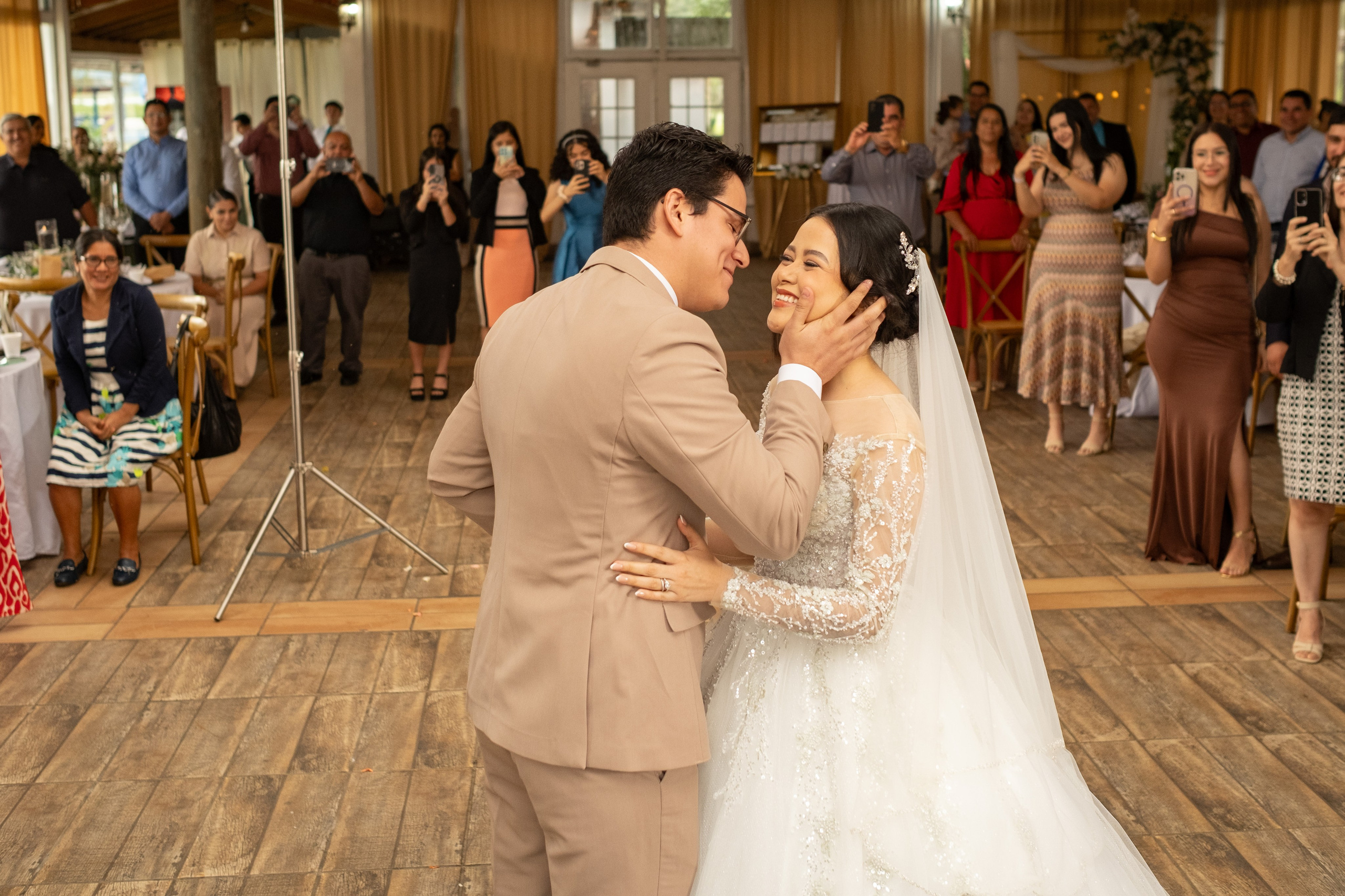 Abi & Gio. Daniel Brand | Fotografía de Bodas y Comercial en Honduras