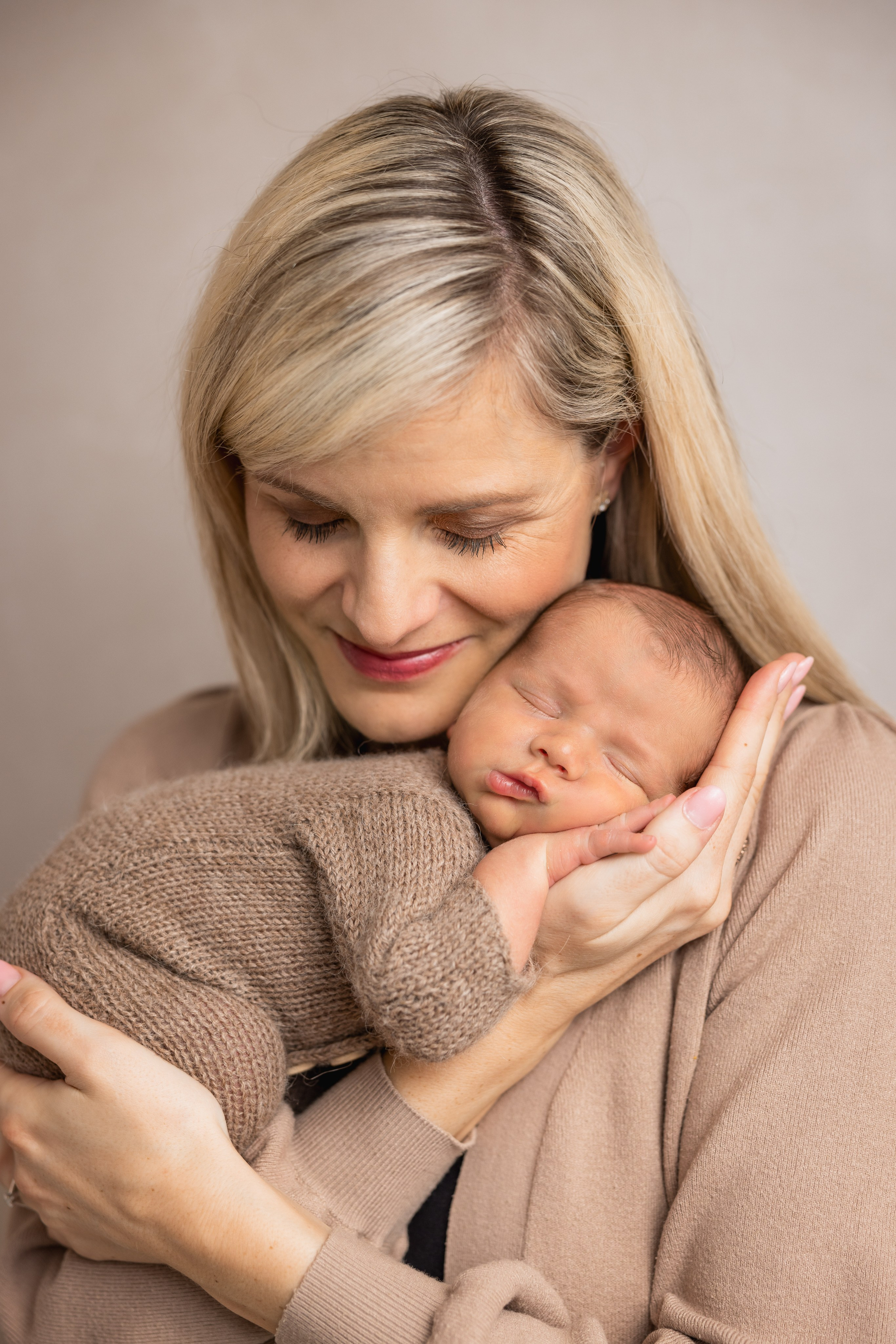 Newbornshooting in Pforzheim und Umgebung. Neugeborenenfotografie Pforzheim Katharina Jozic