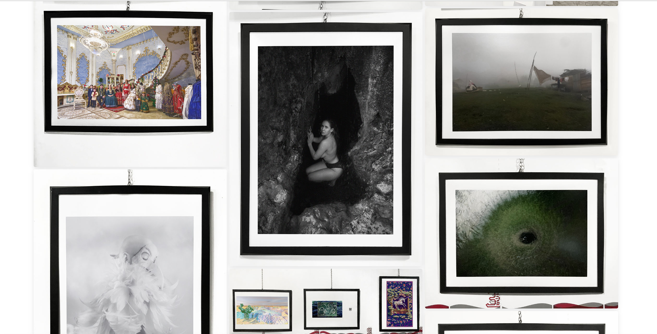 Art Touch Performance. Victoria Dini. Art photography in London / Folkestone, UK