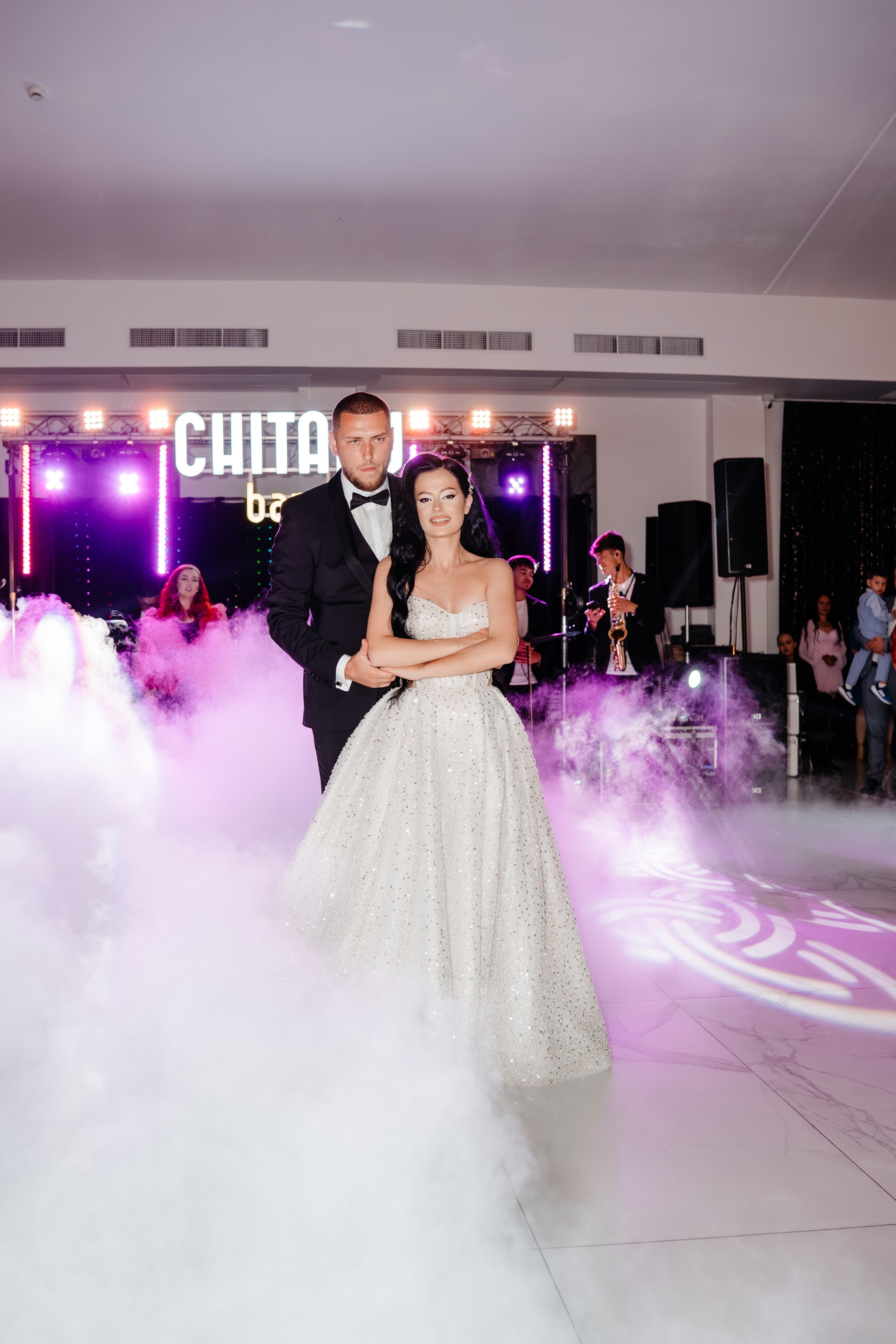 Catalina & Remus. Raw Studio. Fotograful tau de nunta!