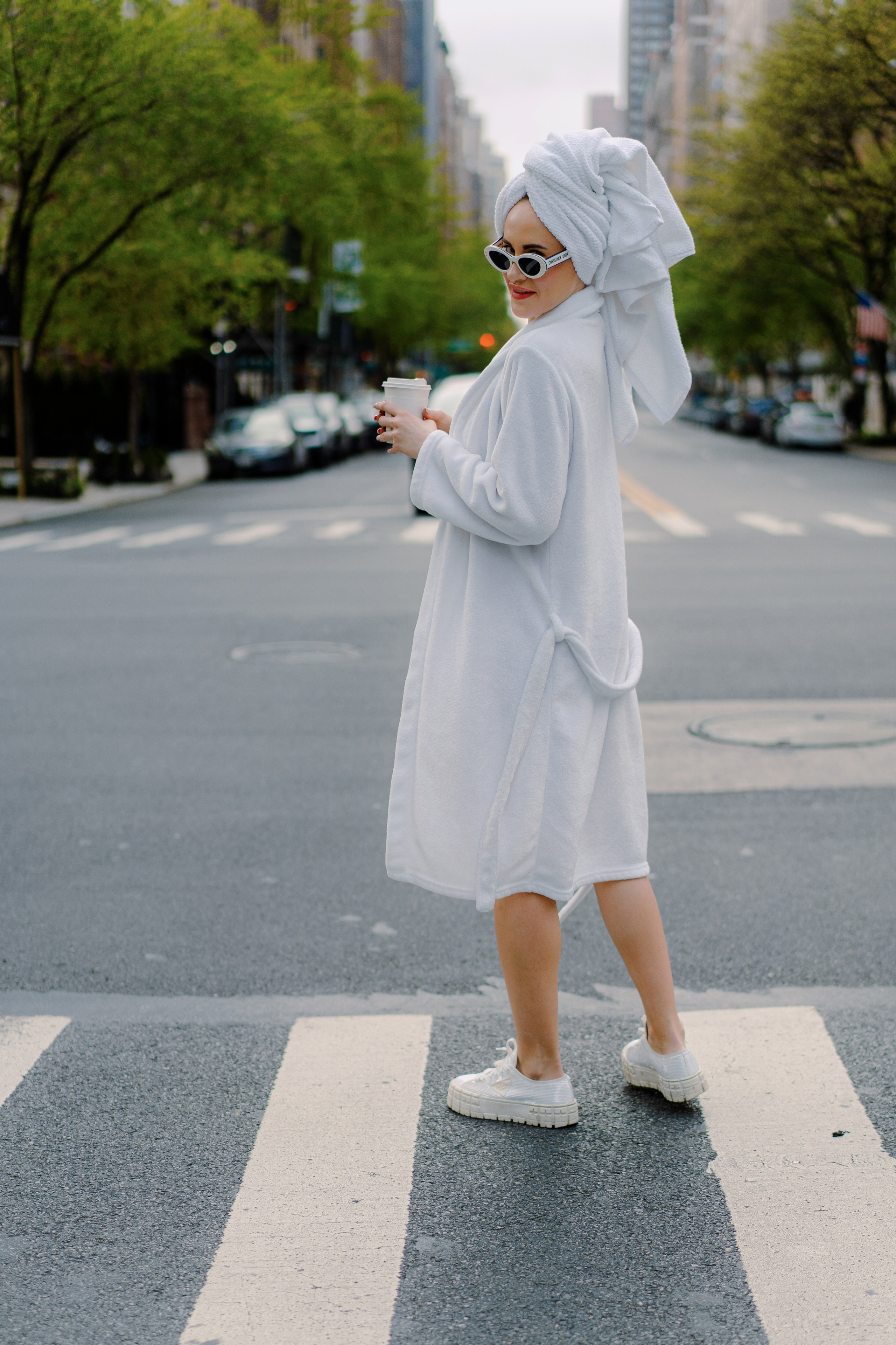 Luxury Morning Robe Photography NYC | Upper East Side Portrait Sessions. Videographer and photographer in New York // MAKAROV.VIDEO