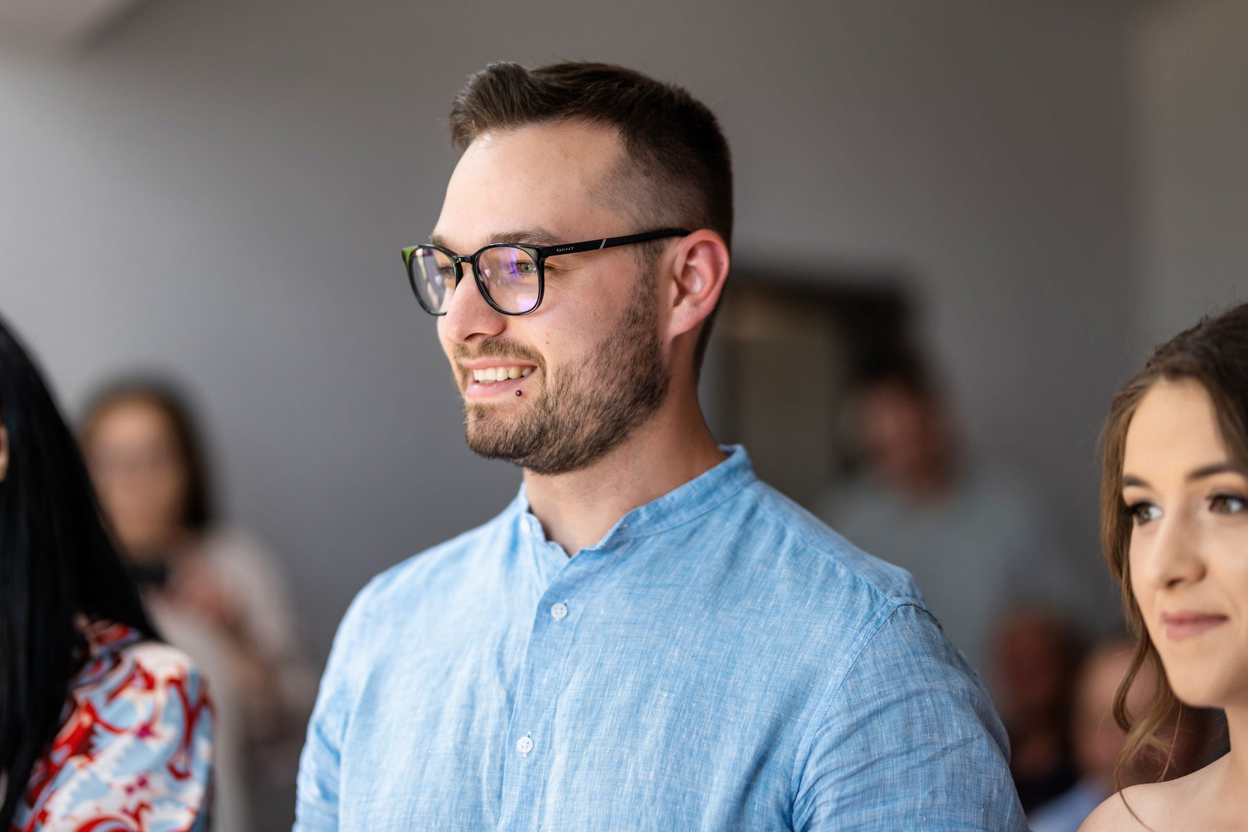 - nunta--fotograf-profesionist-botosani - fotografie-nunta-romantica - imagini-nunta-in-natura-alin-chirila-fotograf - fotografii-cuplu-indragostit-nunta-botosani - sedinta-foto-miri-andrei-iustina-alinofotostudio - amintiri-din-nunta-realizate-de-fotograf-profesionist - povestea-nuntii-andrei-si-iustina-in-imagini-alinofotostudio-fotograf evenimente- evenimente Botoșani -fotograf Suceava - fotograf Iași- servicii foto. servicii foto Botoșani. servicii foto video Botoșani. fotograf nunta. fotograf evenimente. fotograf nunta Botoșani. Alin chirila. Alin chirila fotograf. Alinofotostudio.- servicii foto. servicii foto Botoșani. servicii foto video Botoșani. fotograf nunta. fotograf evenimente. fotograf nunta Botoșani. Alin chirila. Alin chirila fotograf. Alinofotostudio.fotograf stare civilă,poze stare civilă,album foto stare civilă,servicii foto suceava,fotograf evenimente suceava,fotograf nuntă suceava,poze cununie civilă,ședință foto stare civilă,sesiune foto suceava,fotograf profesionist suceava,fotograf botosani,stare civila botosani,alinofotostudio,alin chirila fotograf.servicii foto. servicii foto Botoșani. servicii foto video Botoșani. fotograf nunta. fotograf evenimente. fotograf nunta Botoșani. Alin chirila. Alin chirila fotograf. Alinofotostudio.fotograf stare civilă,poze stare civilă,album foto stare civilă,servicii foto suceava,fotograf evenimente suceava,fotograf nuntă suceava,poze cununie civilă,ședință foto stare civilă,sesiune foto suceava,fotograf profesionist suceava,fotograf botosani,stare civila povestitor prin fotografiebotosani,alinofotostudio,alin chirila fotograf,servicii foto. servicii foto Botoșani. servicii foto video Botoșani. fotograf nunta. fotograf evenimente. fotograf nunta Botoșani. Alin chirila. Alin chirila fotograf. Alinofotostudio.fotograf stare civilă,poze stare civilă,album foto stare civilă,servicii foto suceava,fotograf evenimente suceava,fotograf nuntă suceava,poze cununie civilă,ședință foto stare civilă,sesiune foto suceava,fotograf profesionist suceava,fotograf botosani,stare civila botosani,alinofotostudio,alin chirila fotograf,cununie religioasă botoșani,andreea și neculai,capela militară botoșani,foto conacul zăicești,fotograf nuntă botoșani,fotograf cununie religioasă,foto evenimente botoșani,poze cununie capela militară,ședință foto zăicești,fotograf profesionist botoșaniMire și mireasă – Sergiu & Liliana – ziua nunții, 2024 - Emoții în ziua nunții – Sergiu și Liliana - Dansul mirilor – fotografie artistică nuntă 2024 - Sedinta foto romantică în natură – Sergiu & Liliana - Rochia de mireasă și detalii de nuntă elegan-Album de cununie civilă Florin și Anda – Fotografii profesionale realizate de Alin Chirilă în Botoșani -fotograf prin fotografie-Ședință foto Trash the Dress pe muntele Rarău cu Iulian și Iuliana – fotografie de cuplu, natură montană, emoție autentică surprinsă de Alin Chirilă, povestitor prin fotografie.- "Iulian și Iuliana pe crestele Rarăului – fotografie Trash the Dress în natură" - "Cuplu îmbrățișat la apus pe muntele Rarău – ședință foto după nuntă" - "Rochie de mireasă în vânt pe munte – Trash the Dress Rarău-1. Iulian și Iuliana pe muntele Rarău – ședință foto Trash the Dress în natură, cu peisaj montan spectaculos 2. Cuplu în îmbrățișare pe Rarău – emoție autentică surprinsă după nuntă 3. Rochie de mireasă în bătaia vântului – fotografie artistică Trash the Dress în munți 4. Mire și mireasă privind spre orizont – dragoste și libertate pe muntele Rarău 5. Iuliana zâmbind în rochia de mireasă – portret în natură, Trash the Dress 6. Iulian ținându-și mireasa de mână – ședință foto romantică pe munte 7. Detaliu cu rochia pe stâncă – estetică naturală Trash the Dress Rarău 8. Cuplu în mers pe poteca Rarăului – fotografie simbolică de după nuntă 9. Apus de soare pe Rarău în spatele mirilor – imagine de poveste Trash the Dress 10. Iulian și Iuliana râzând împreună – momente autentice surprinse de Alin Chirilă, povestitor prin fotografie