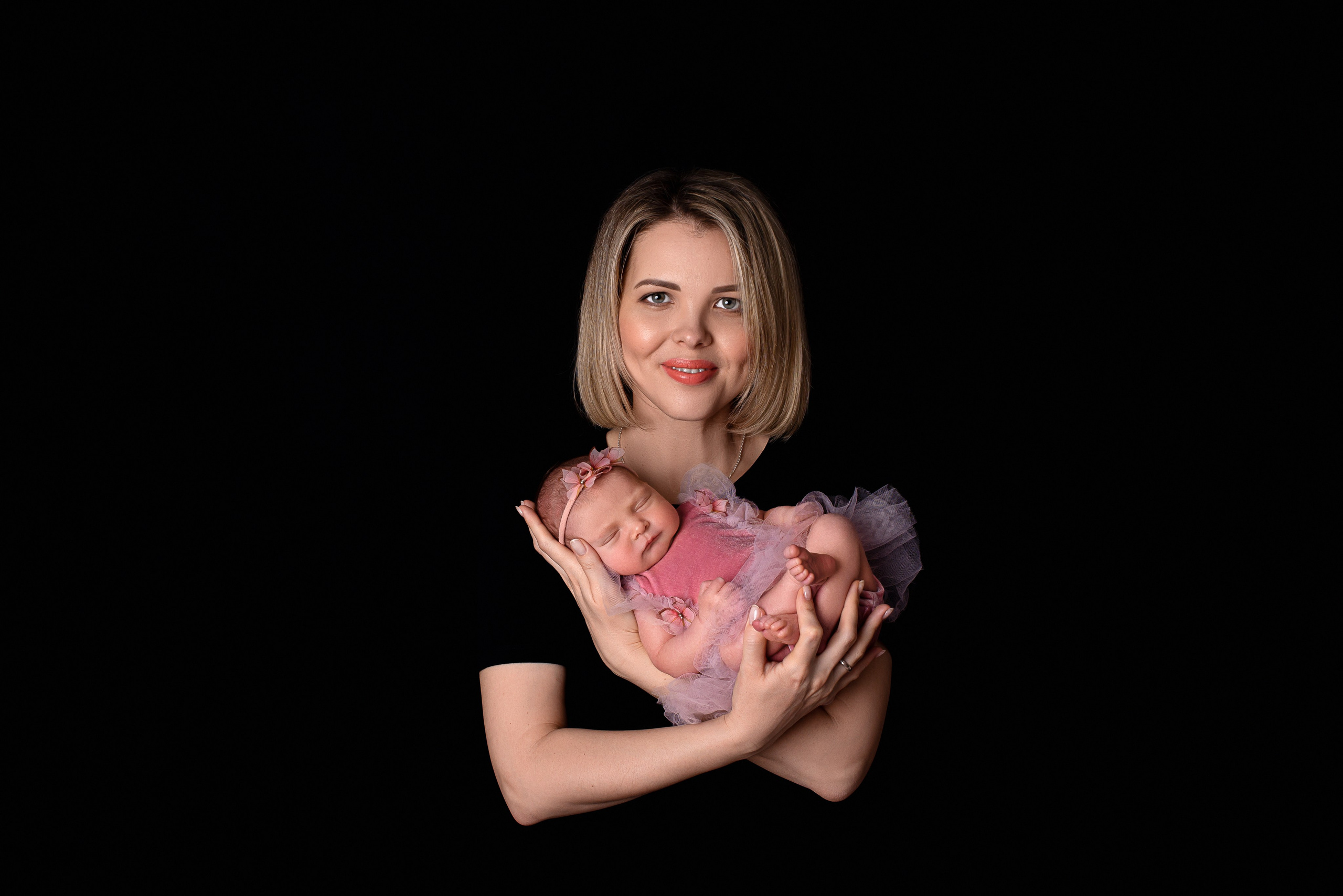 Neugeborenenfotos in Berlin – Studio oder bei Ihnen zu Hause